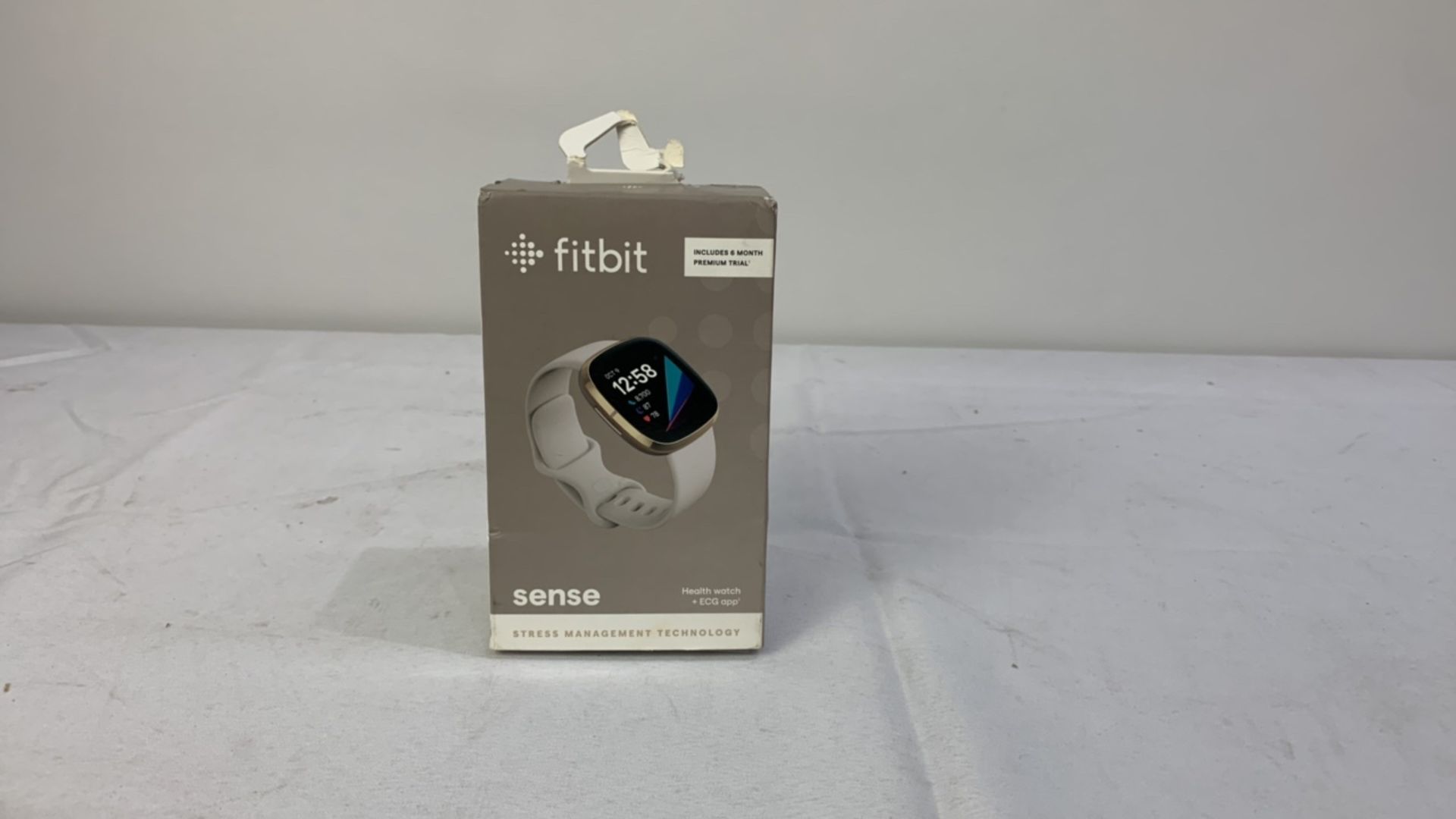 FITBIT SENSE LUNAR WHITE