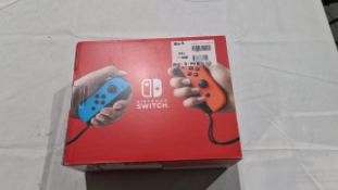 NINTENDO SWITCH CONSOLE RED/BLUE