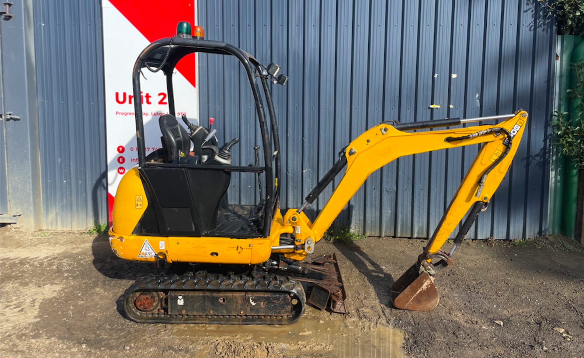 2014 JCB 8018 CTS Excavator