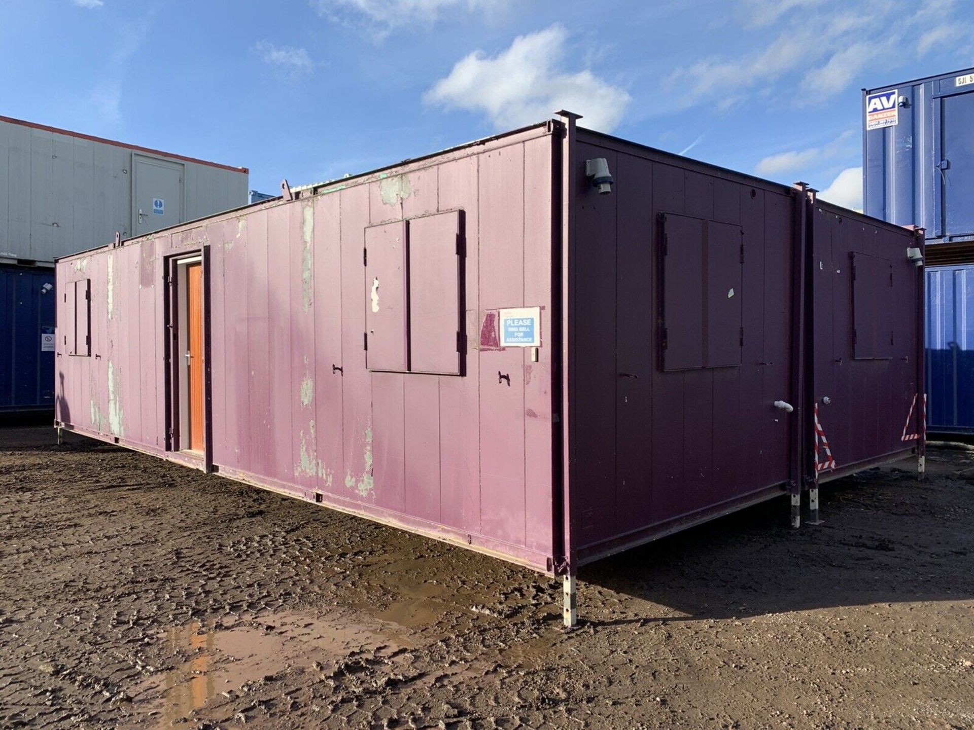 Portable Office Site Cabin Modular Building 32ft x 20ft Anti Vandal Steel - Image 2 of 8