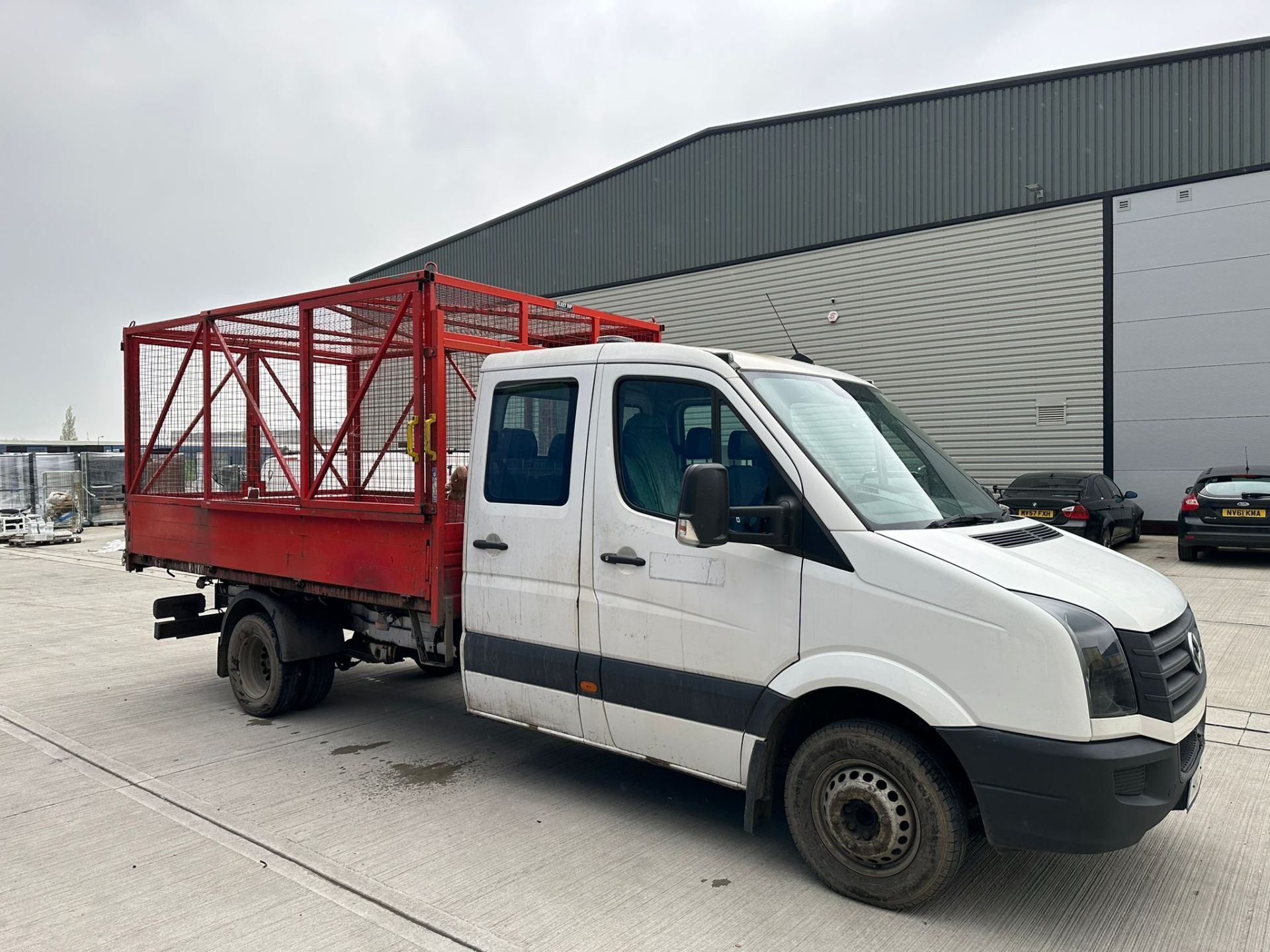 2013 Volkswagen Crafter (Ex Council Fleet Vehicle) Caged Tipper - Image 2 of 40