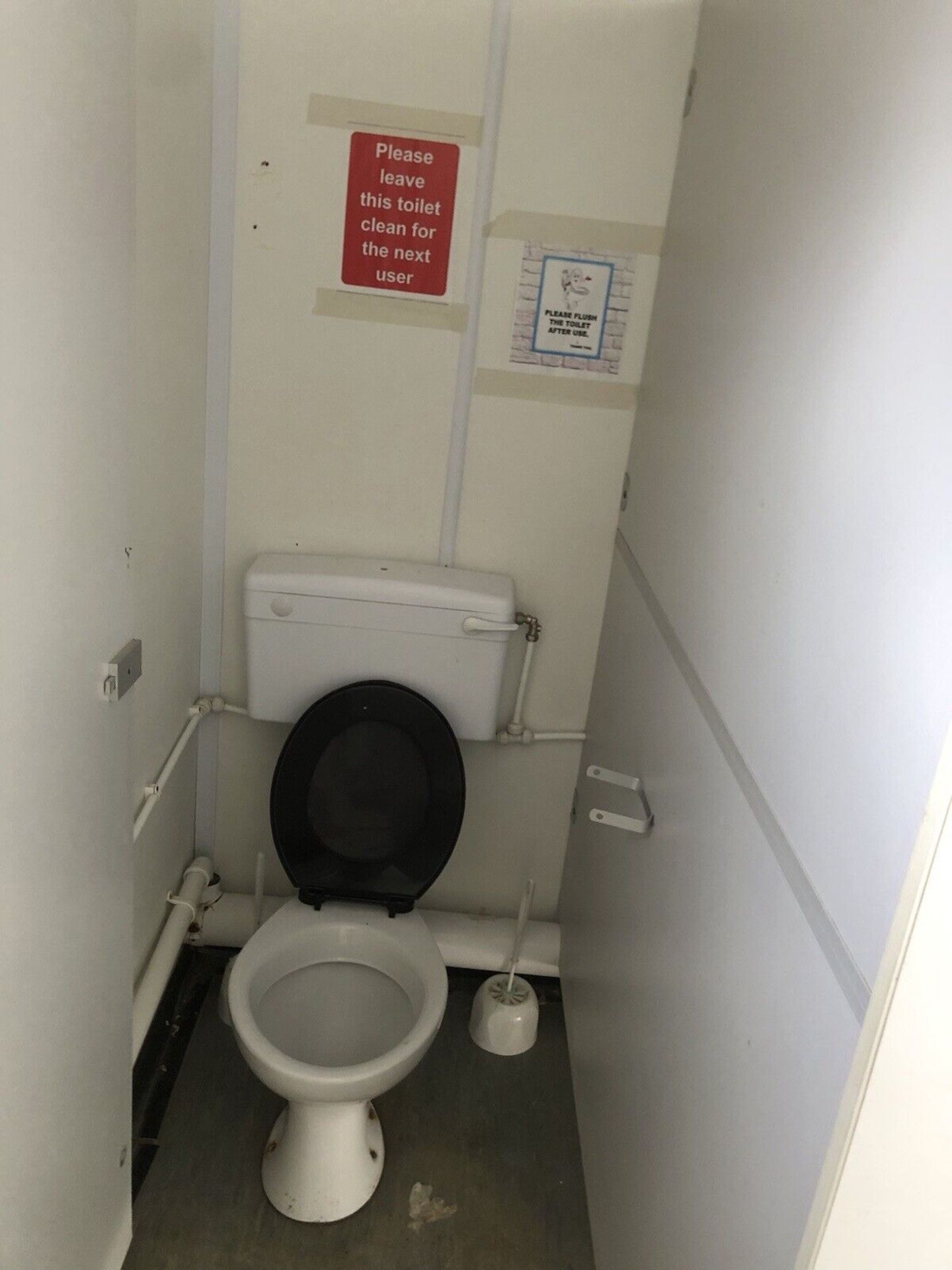 Portable Toilet Block With Shower Disabled Wheelch - Image 5 of 10