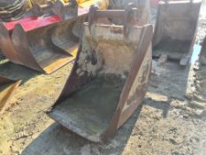 Bucket To Suit A 30T Machine