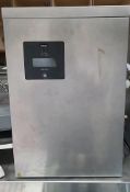 Instanta UCD Series Water Boiler