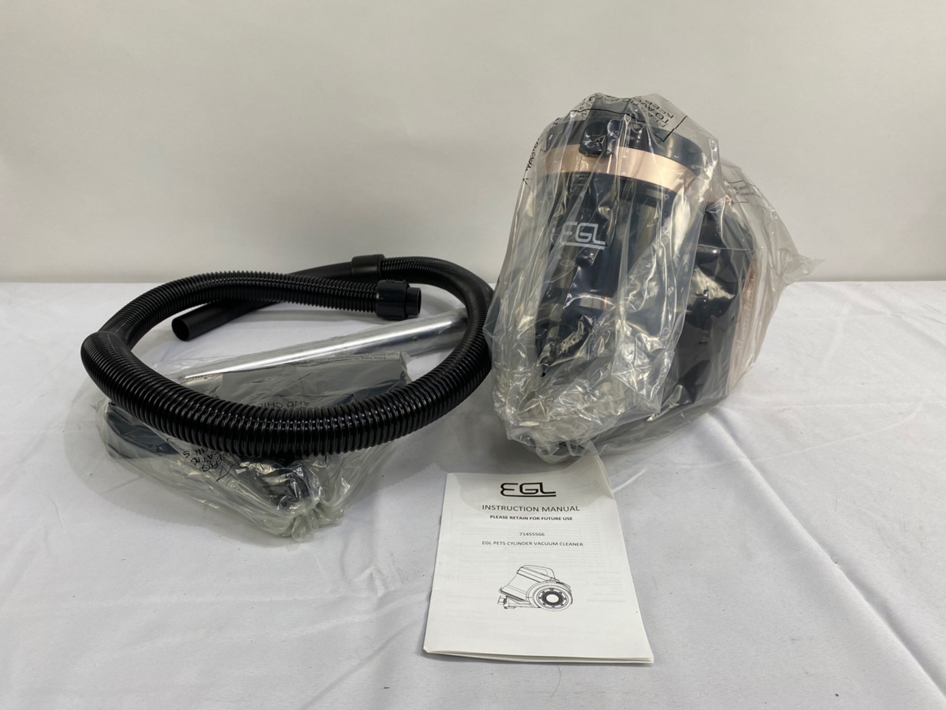 EGL PETS CYLINDER VACUUM CLEANER