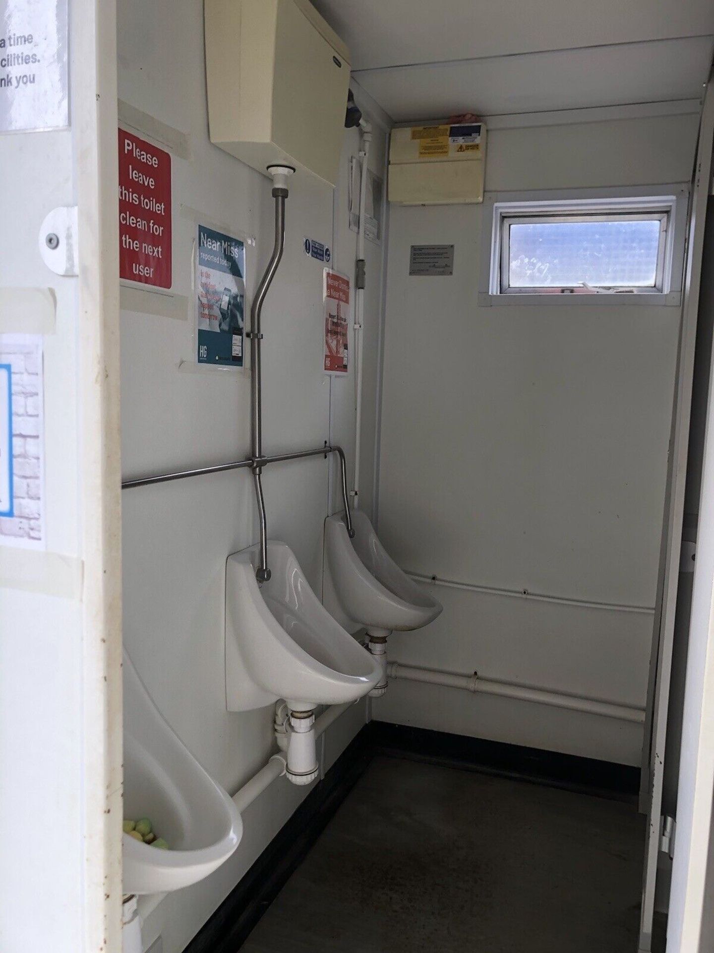 Portable Toilet Block With Shower Disabled Wheelch - Image 4 of 10