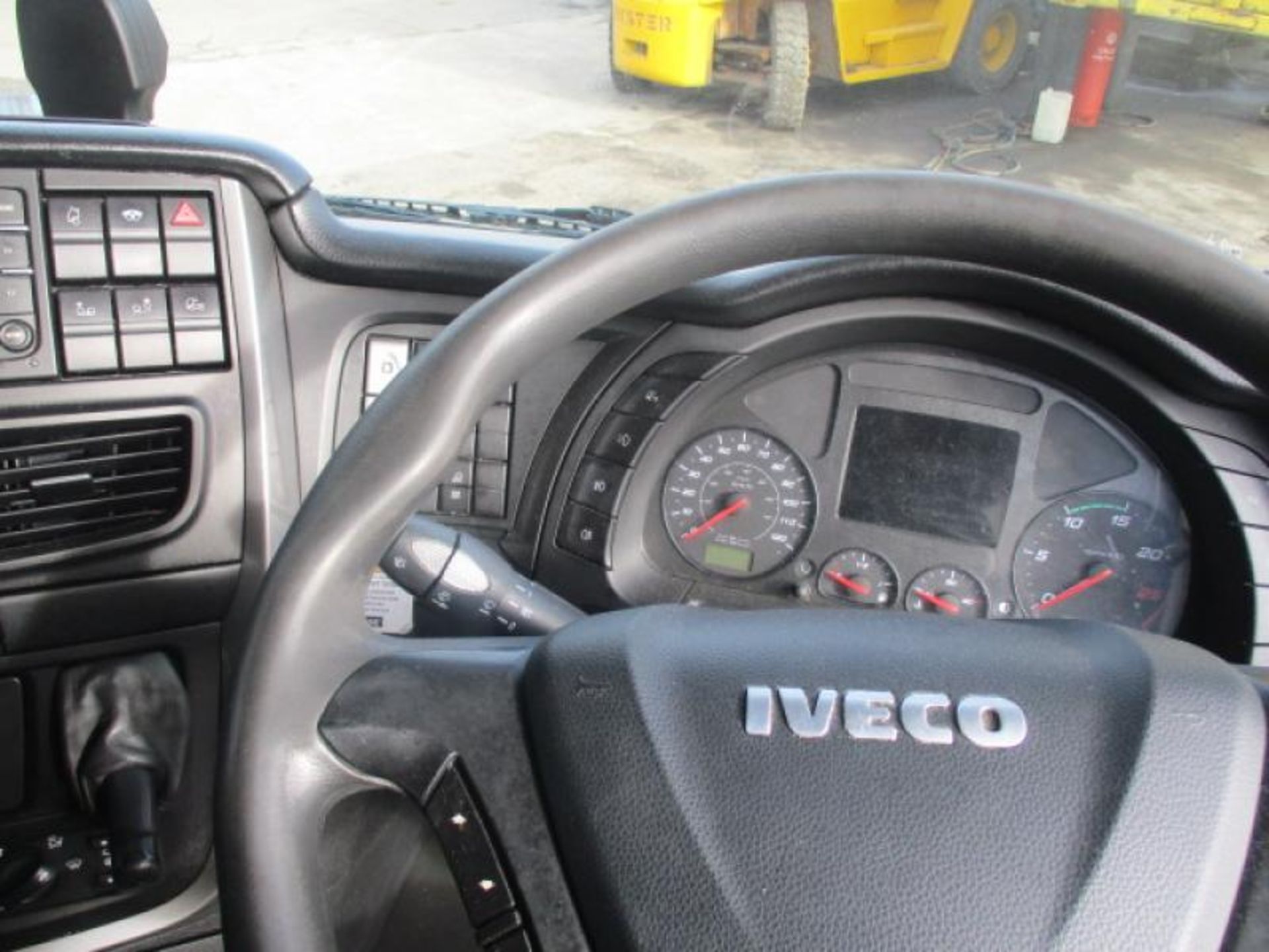 2016 Iveco, Strallis 460 - Image 13 of 14