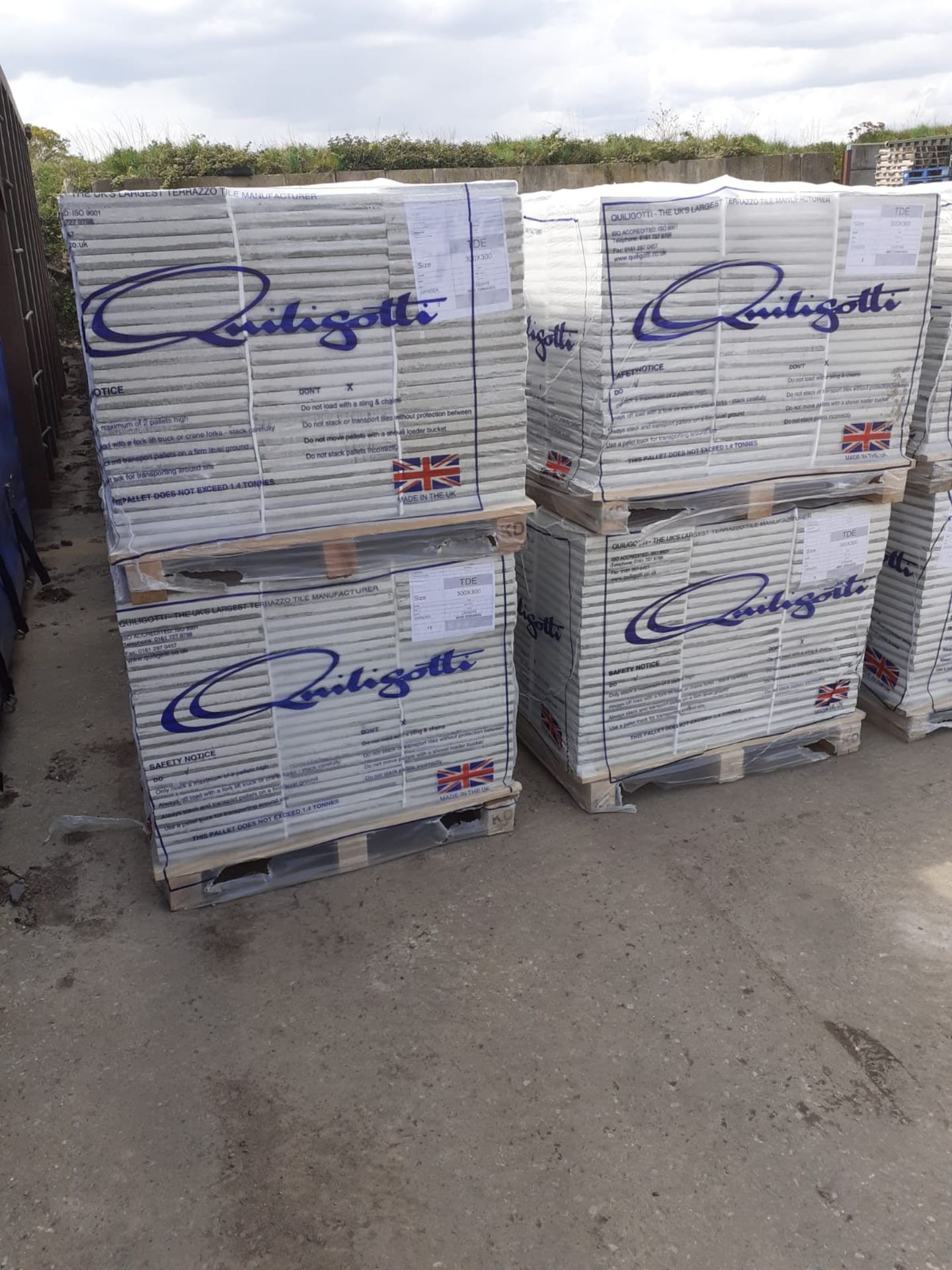 10 x pallets of brand new Quiligotti Terrazzo Comm - Image 4 of 4
