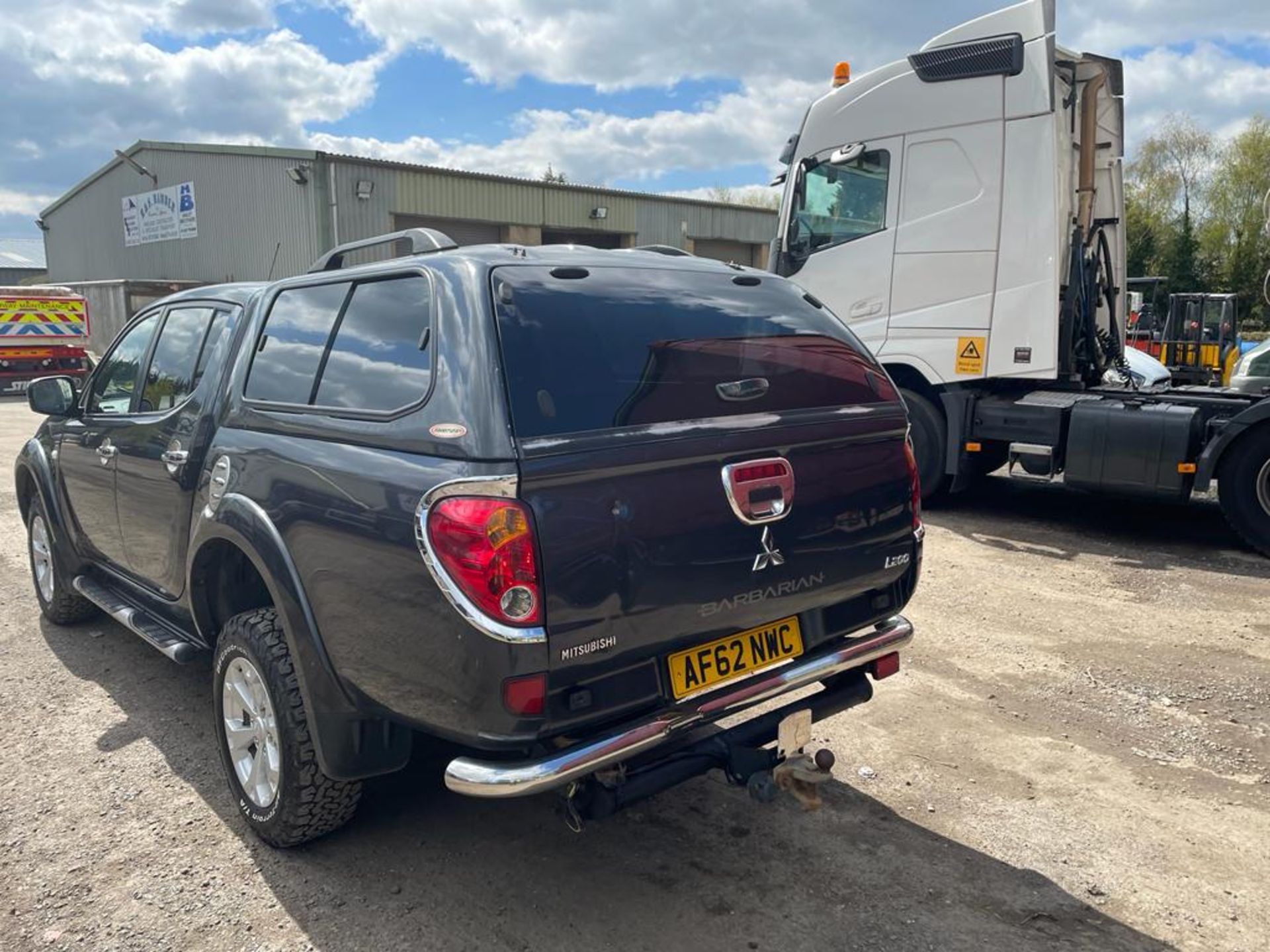 2012, Mitsubishi L200 Barbarian Crew Cab - Pick up Truck - Image 4 of 12