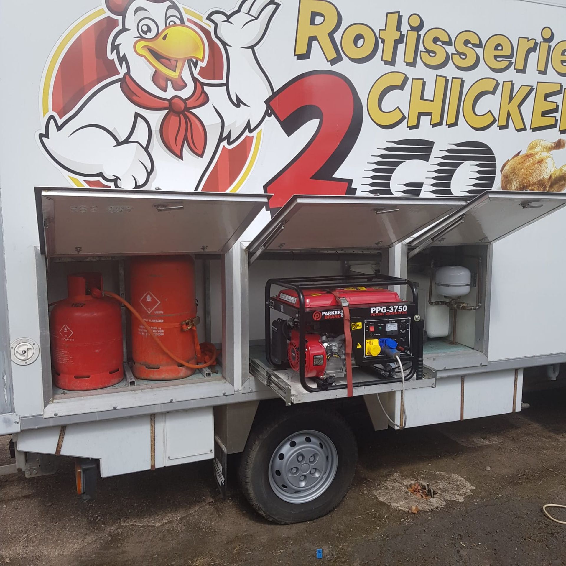 Iveco Daily, 35 S14 MWB (Chicken Rotisserie & Hog Roast Van) - Image 11 of 28