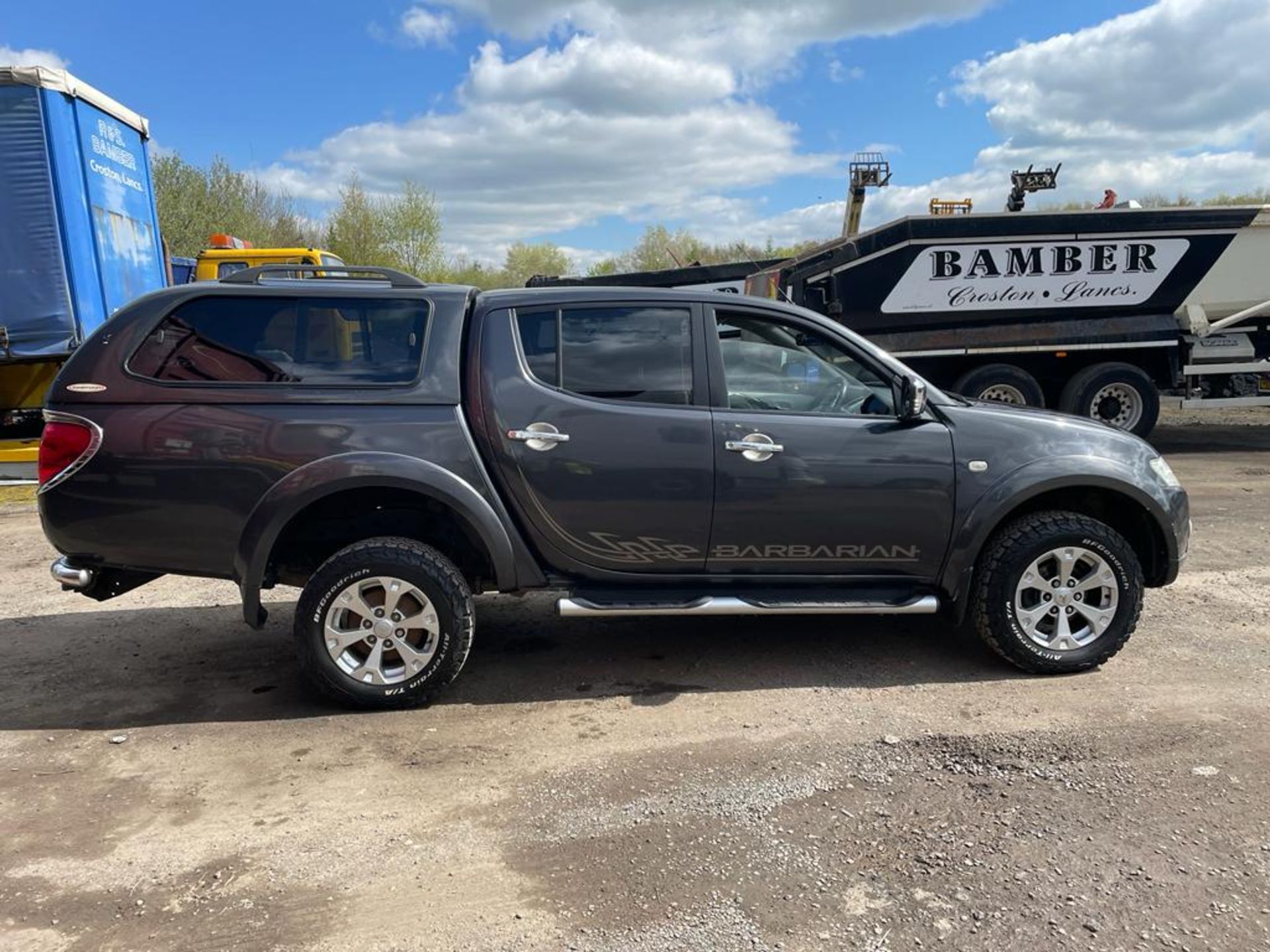 2012, Mitsubishi L200 Barbarian Crew Cab - Pick up Truck