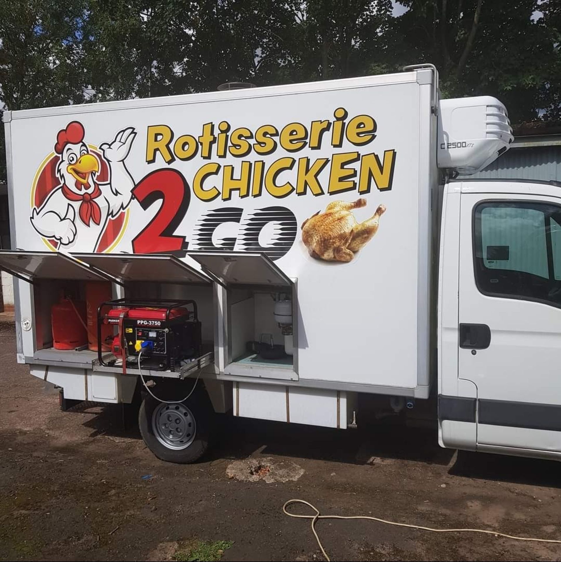 Iveco Daily, 35 S14 MWB (Chicken Rotisserie & Hog Roast Van) - Image 4 of 28