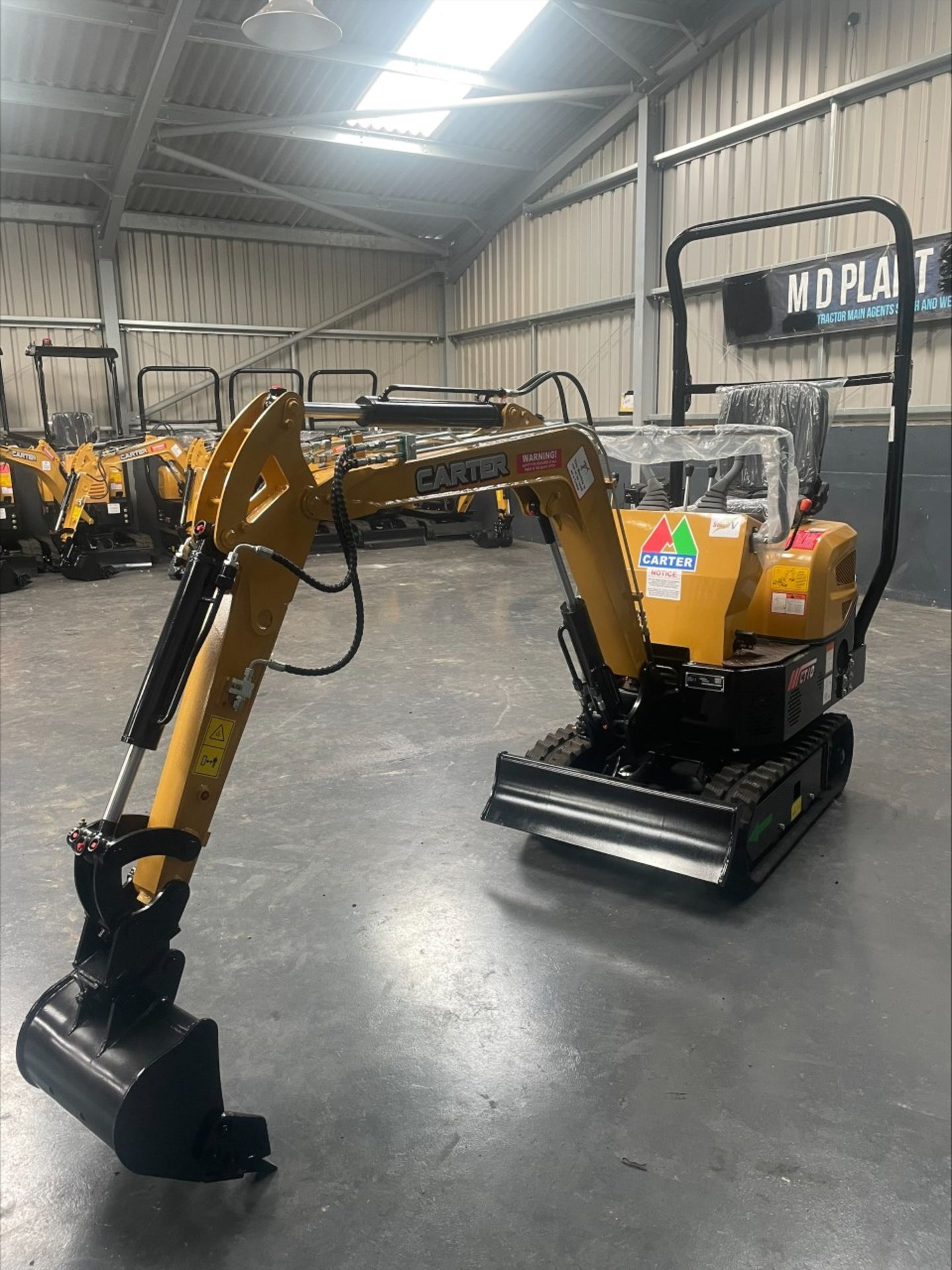 Carter CT10, Mini Digger - Brand New