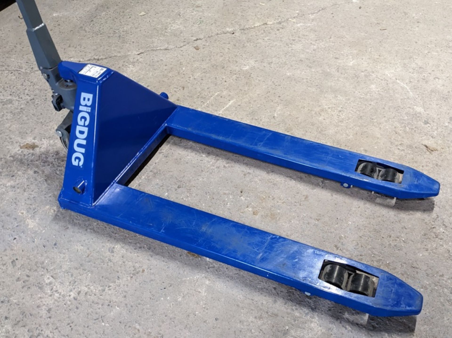 Big Dug, Hand Pump Pallet Truck (3000 kgs) Wide Forks - Bild 2 aus 3