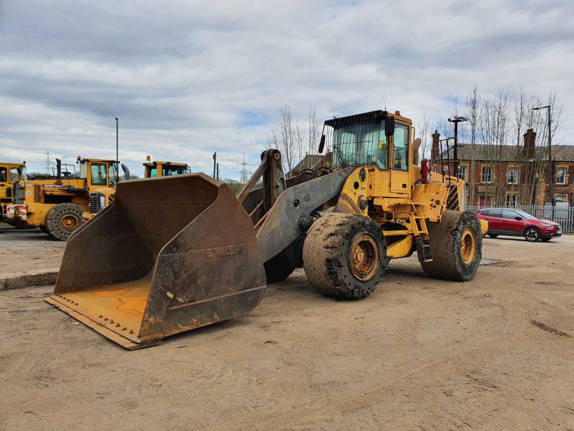 2004 Volvo L220E Loading Shovel