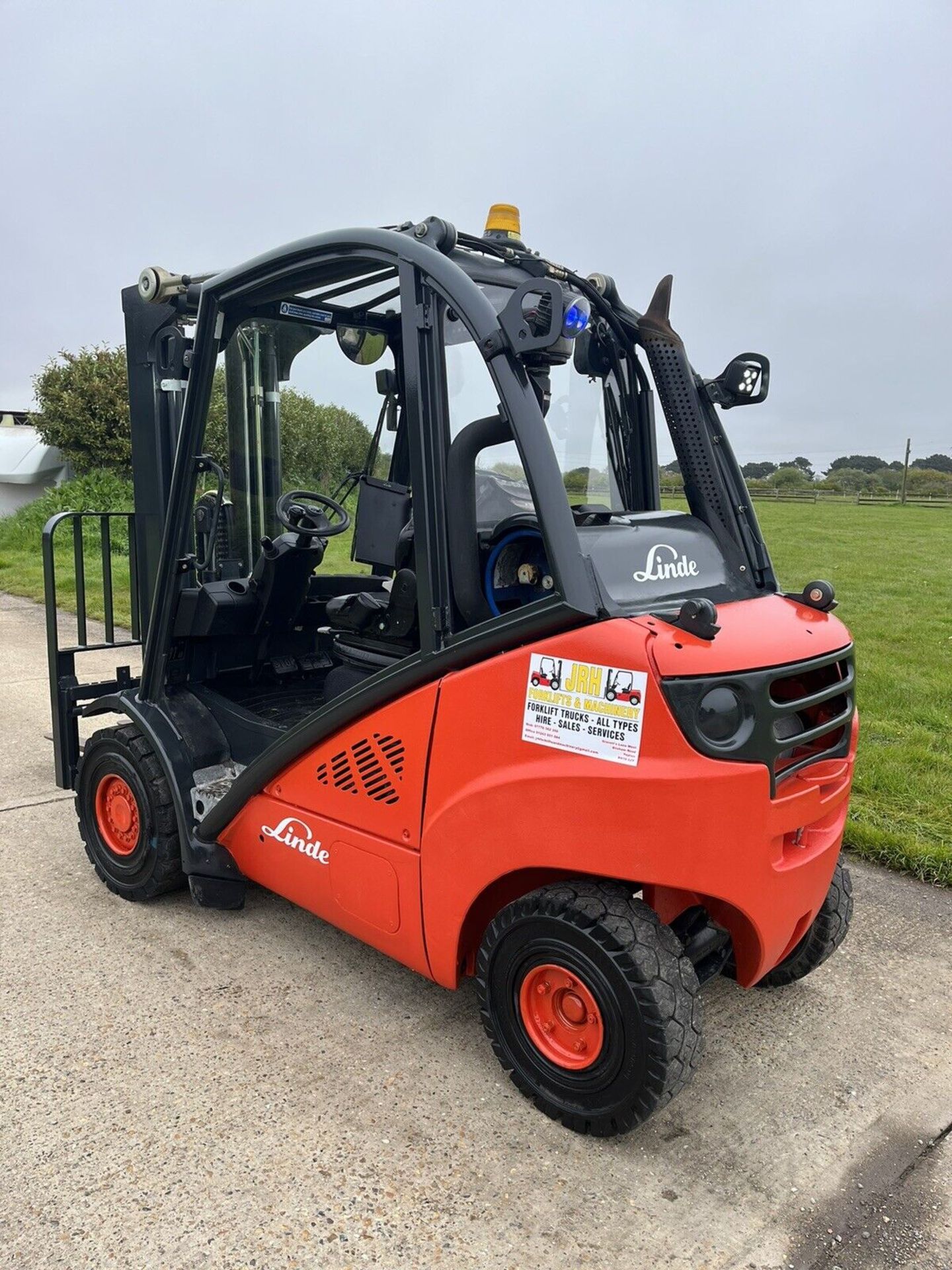 Linde H25 Gas Forklift Container Spec - Image 4 of 7