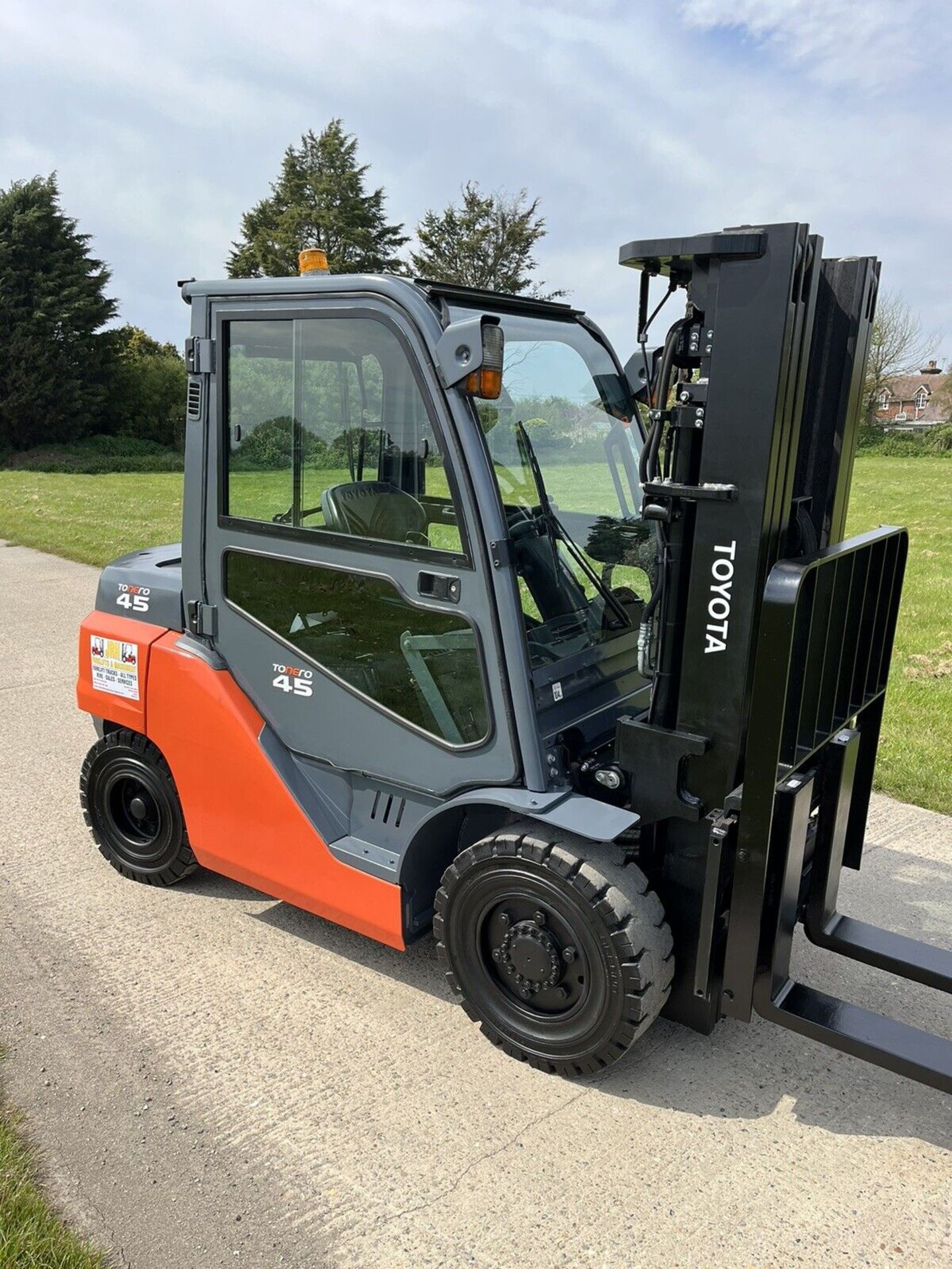 2016 Toyota 40-8FD40N 4 Tonne Diesel Forklift, 4.5 Tonne at 500 Load Center - Image 8 of 8