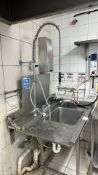 Sink unit with hose tap (located in rear store)