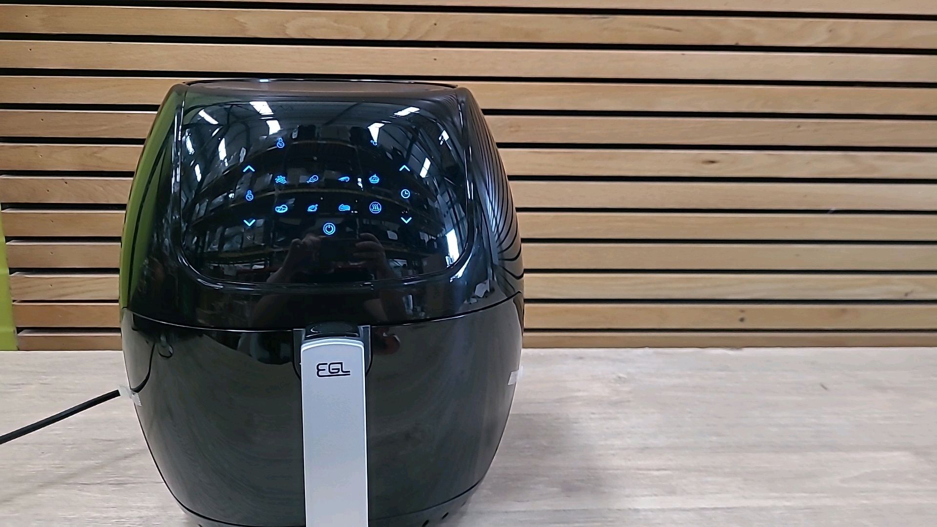 EGL 6 LITRE DIGITAL AIR FRYER - Image 3 of 5