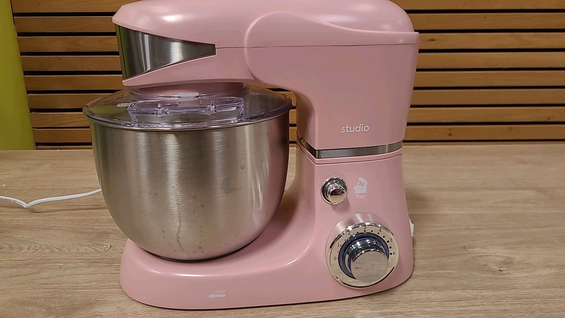 STUDIO 5 LITRE STAND MIXER-PINK - Image 2 of 3