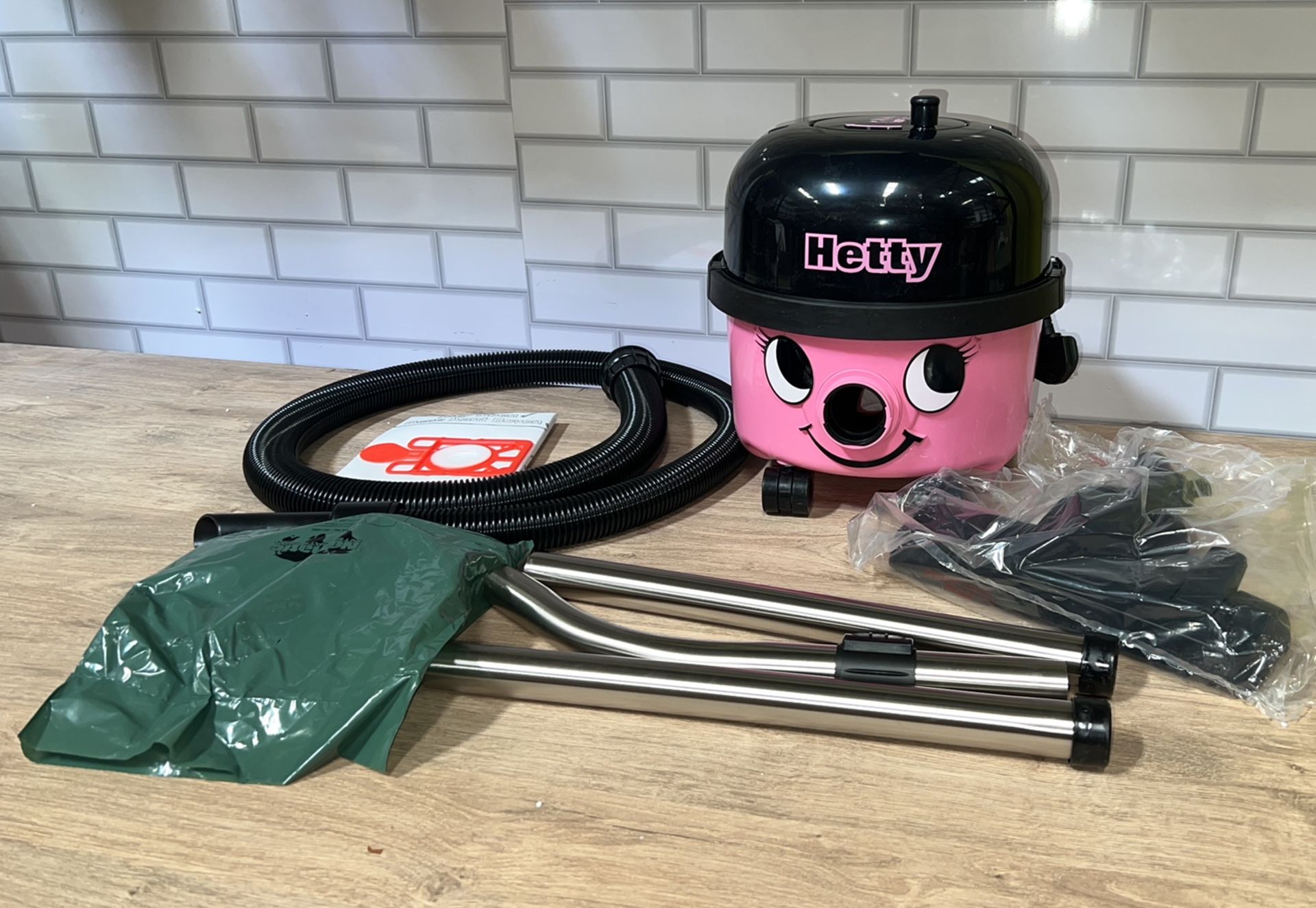 NUMATIC HETTY VACUUM CLEANER - Image 3 of 3