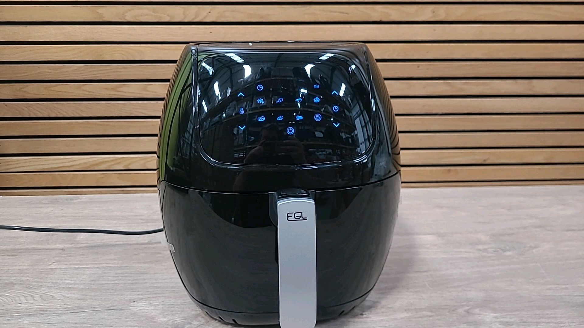 EGL 6 LITRE DIGITAL AIR FRYER - Image 2 of 4