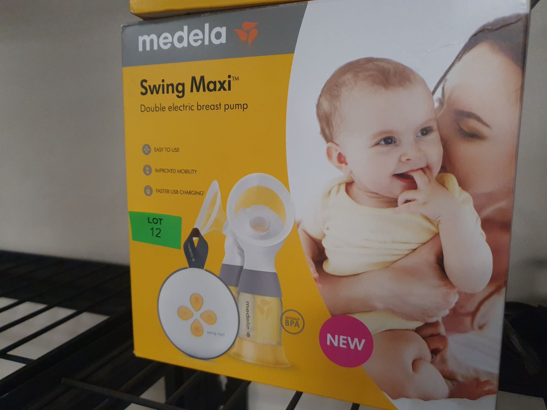 Medela Swing Maxi Double Electric Breast feeding Pump - Image 2 of 2