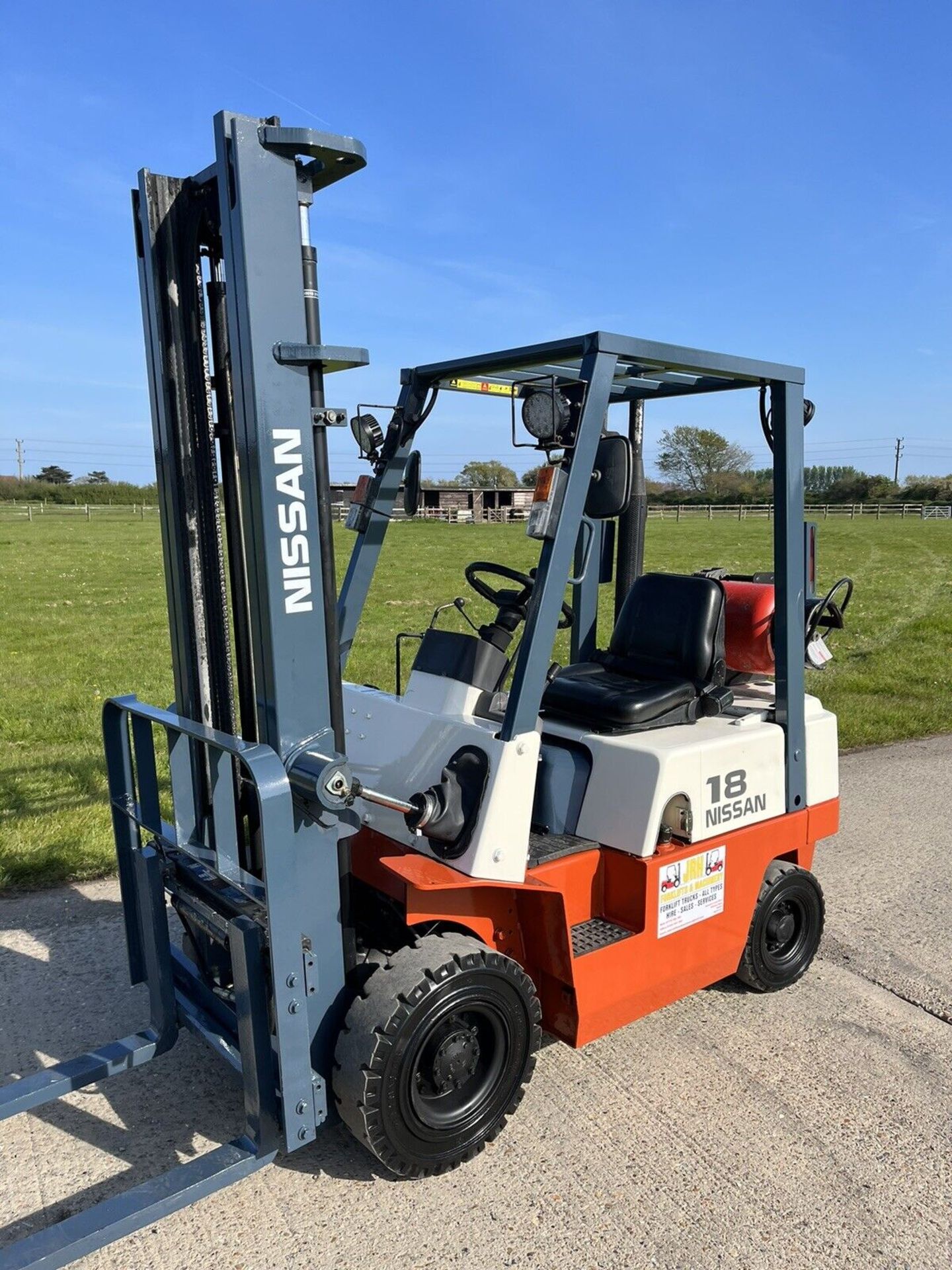 Nissan 1.8 Tonne, Gas Forklift