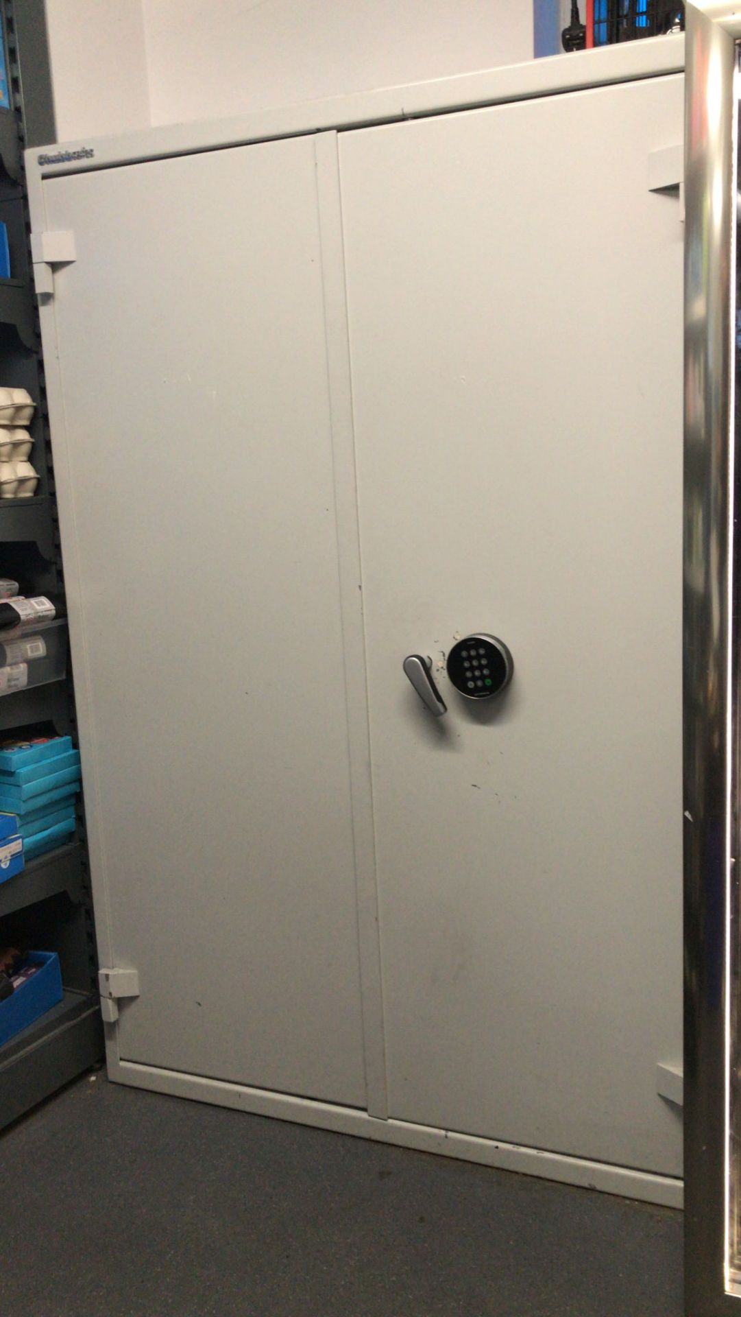 Chubb, Commercial Safe / Office Security Cabinet