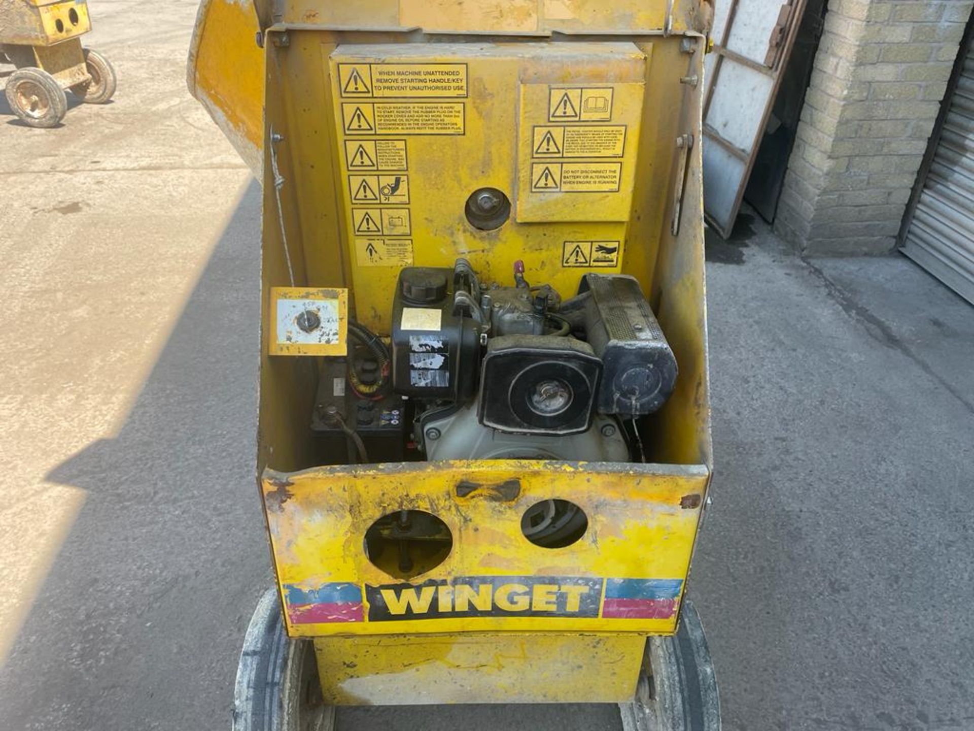 2015 Wingate 5x 31/2 diesel Concrete Mixer - Image 2 of 6