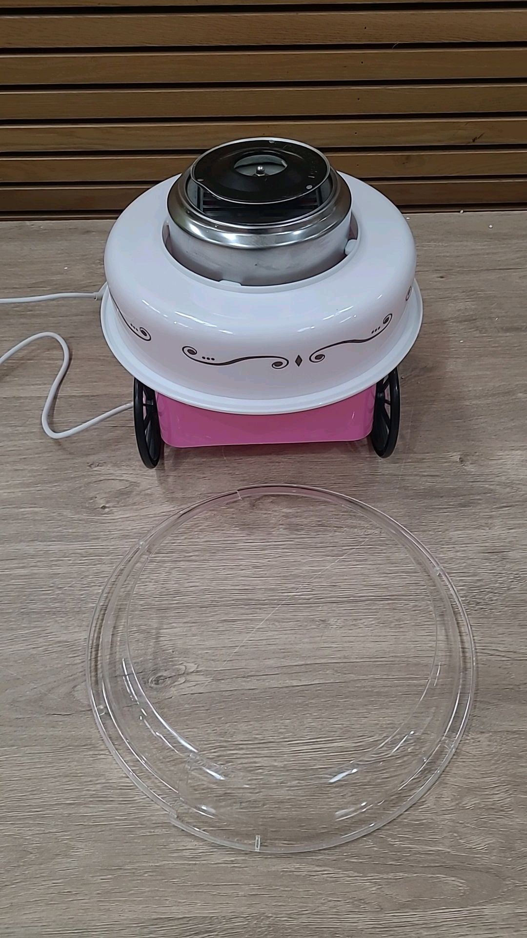 COTTON CANDY MAKER - Image 2 of 2