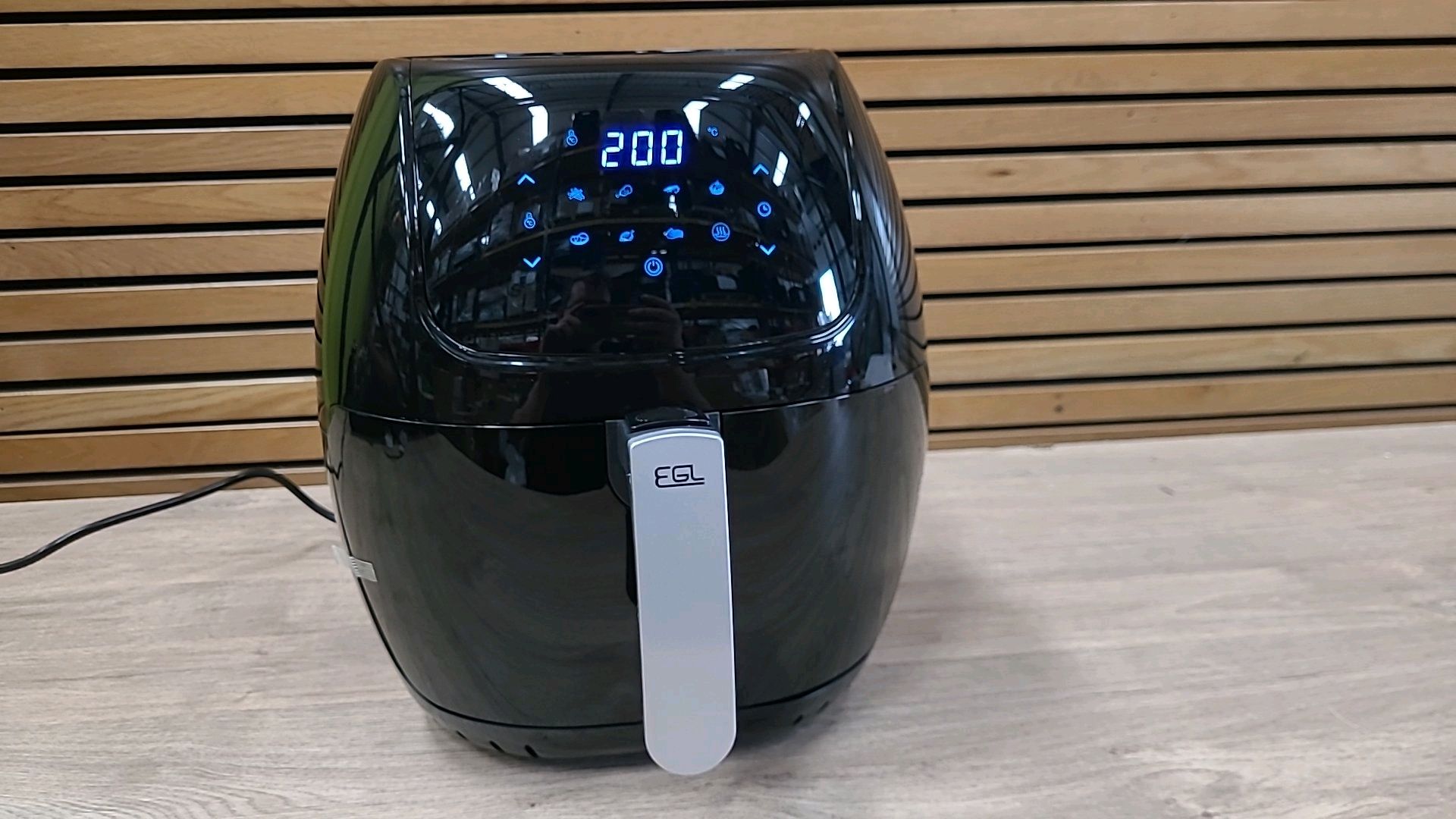 EGL 6 LITRE DIGITAL AIR FRYER - Image 2 of 5