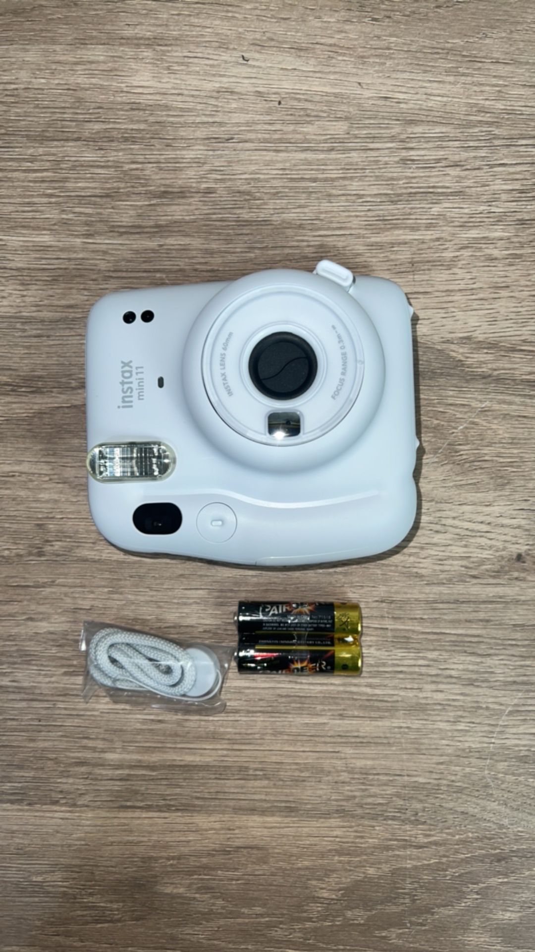 FUJIFILM INSTAX MINI 11 INSTANT CAMERA (