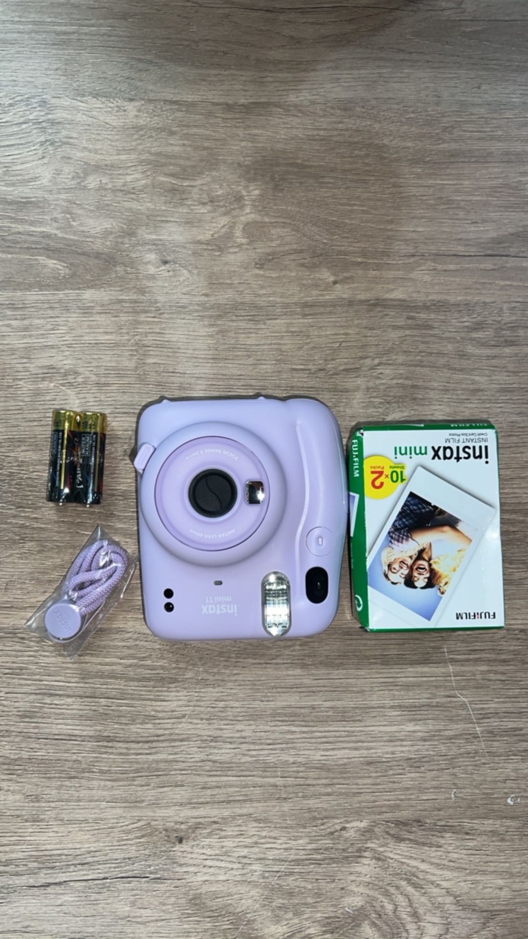 FUJIFILM INSTAX MINI 11 INSTANT CAMERA (