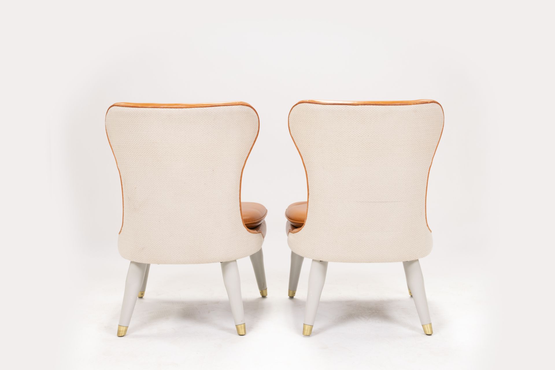 Pair of Ben Whistler Leather Chairs Designed for The Berkeley - Bild 4 aus 5