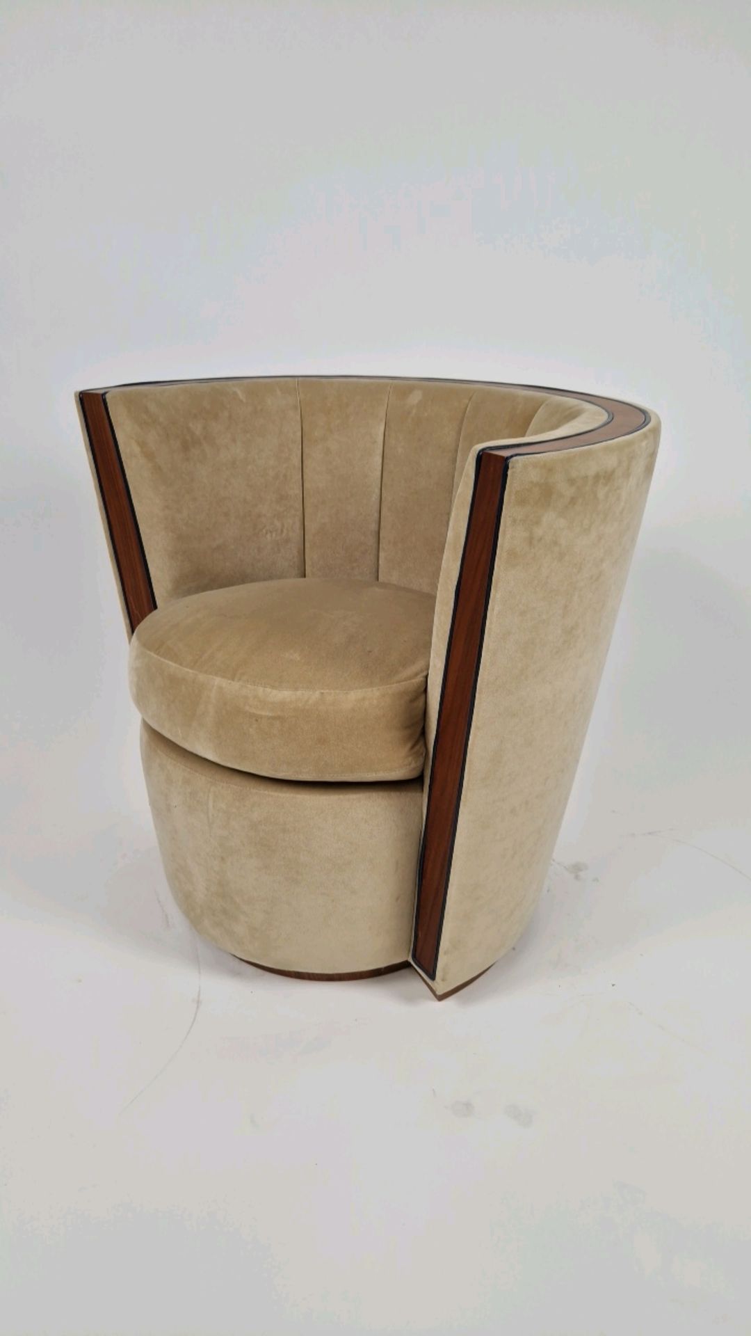 Bespoke Deco Tub Chair Made for Claridge's by David Linley - Bild 5 aus 10
