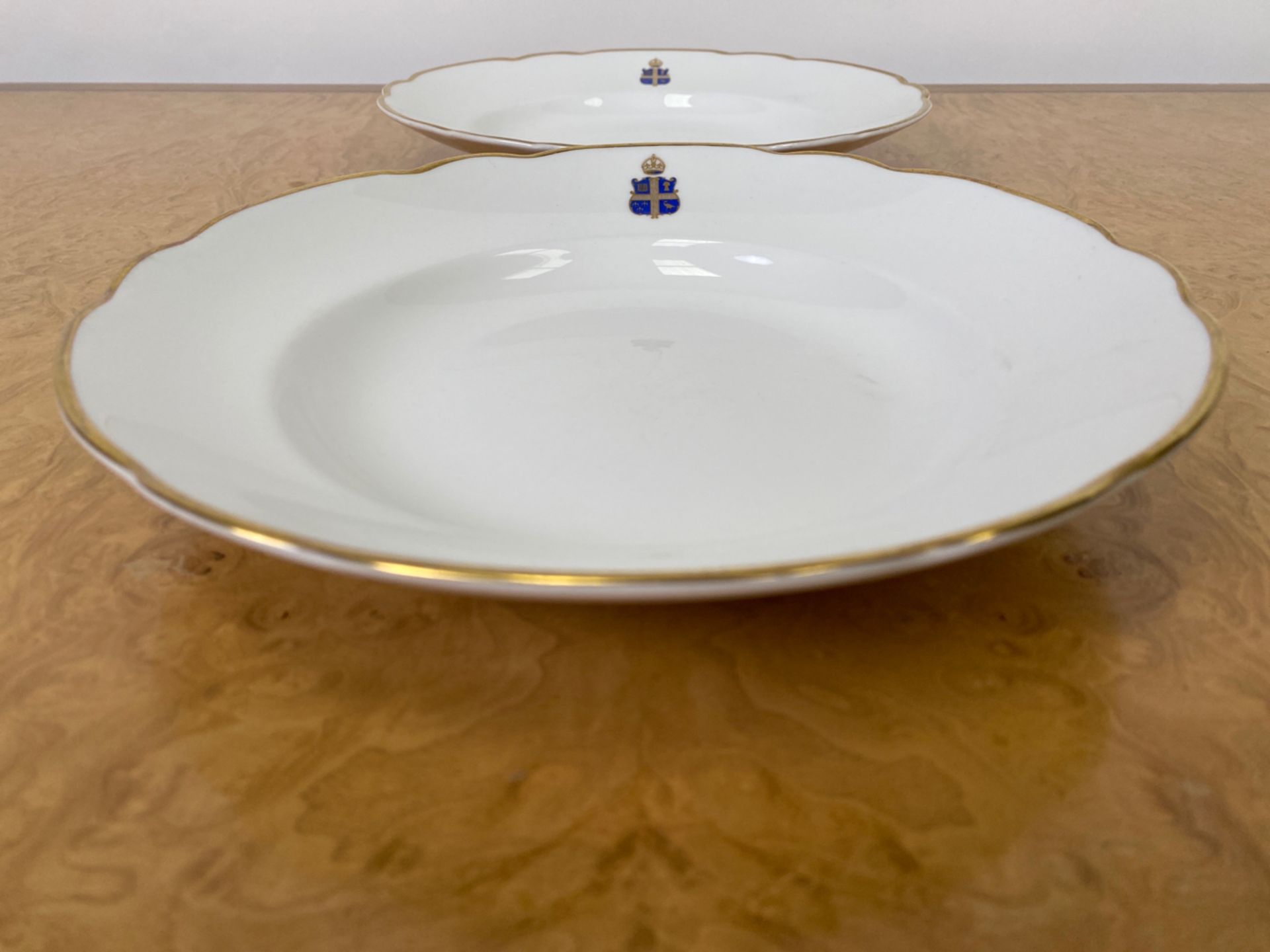 Set of Crested Crockery for Claridge's by Chommette 1884 - Image 40 of 44