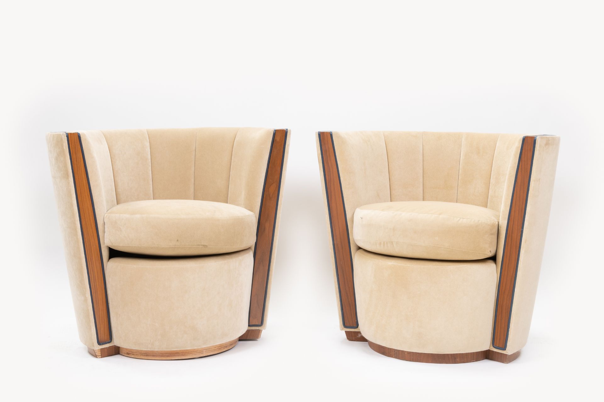 Pair of Bespoke Deco Tub Chairs Made for Claridge's by David Linley - Image 2 of 7