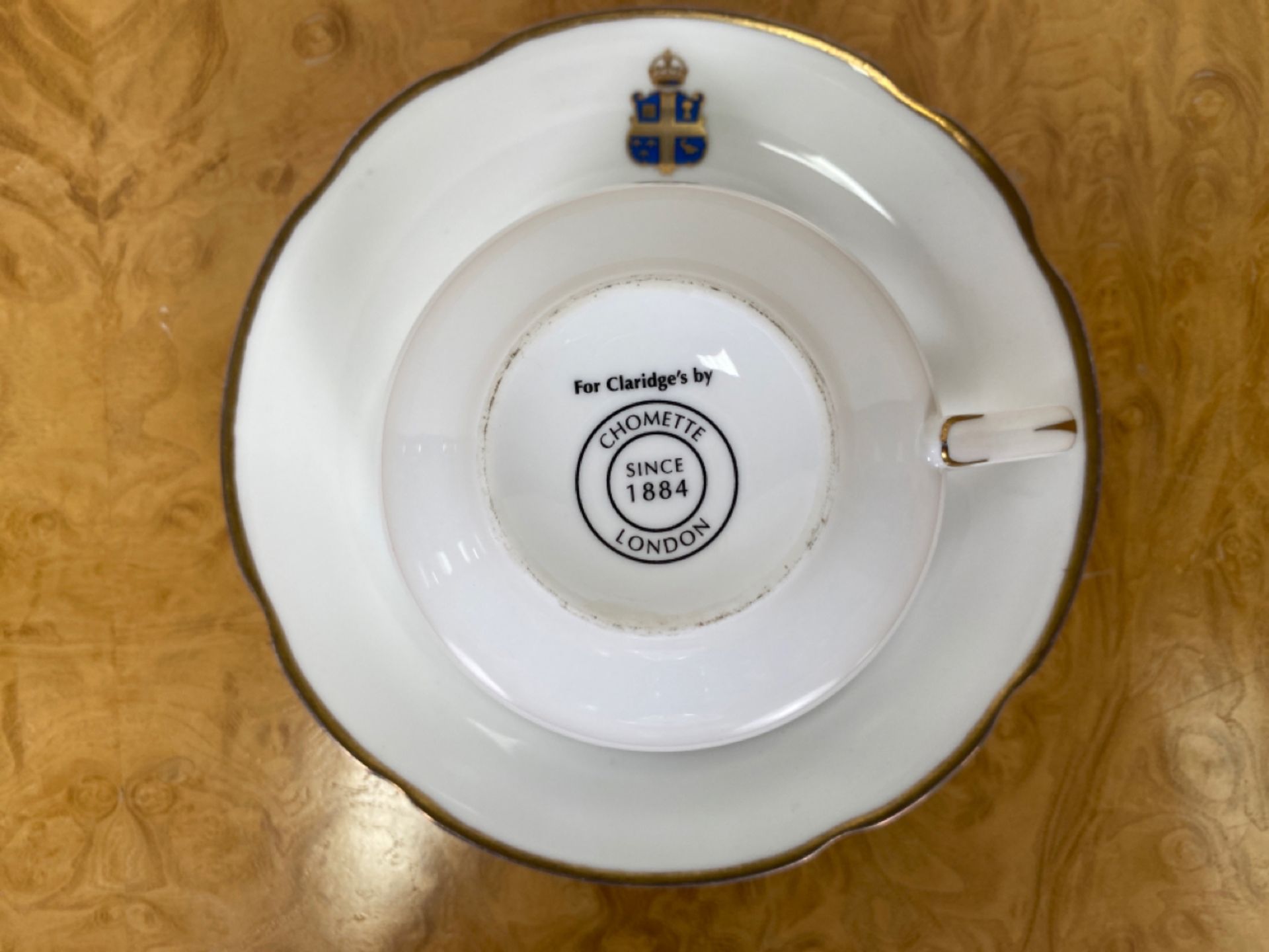 Set of Claridge's Crested Crockery - Image 14 of 44