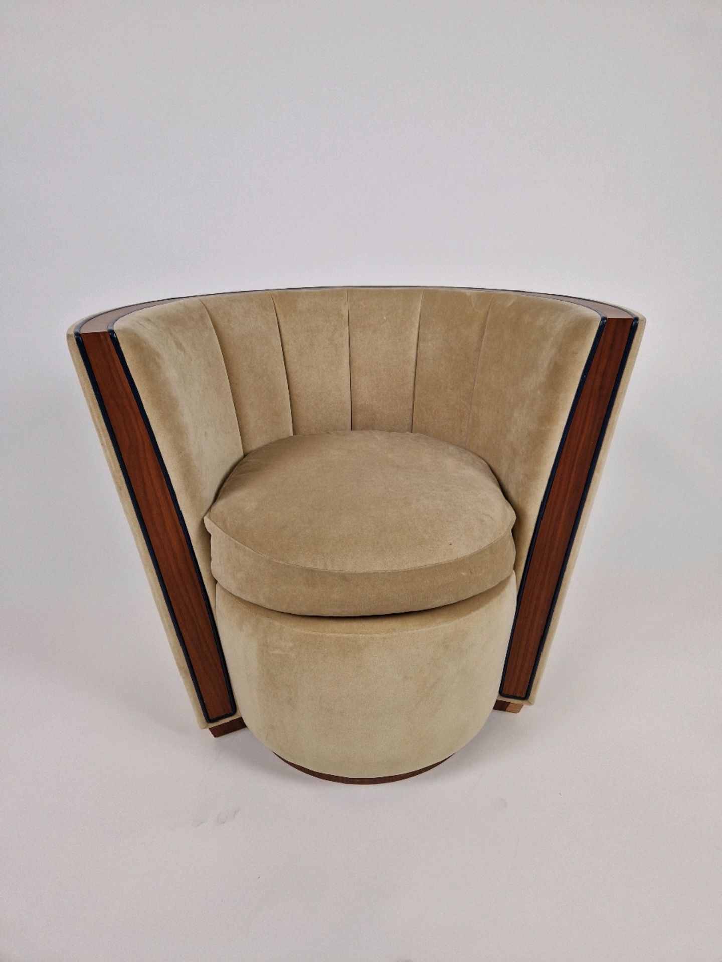 Bespoke Deco Tub Chair Made for Claridge's by David Linley - Image 2 of 12