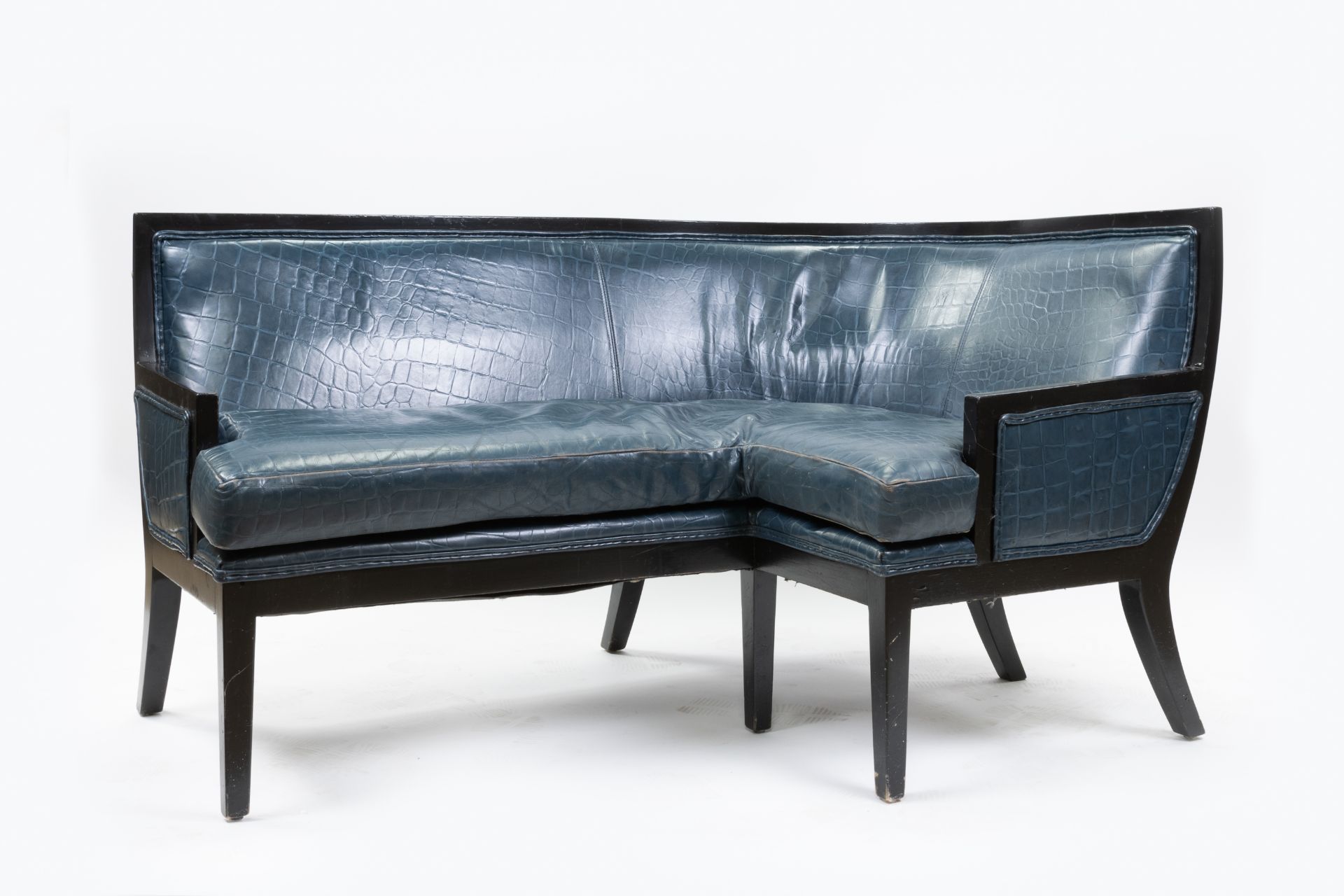 Iconic Berkeley Blue Bar Sofa Commissioned by David Collins - Image 4 of 5
