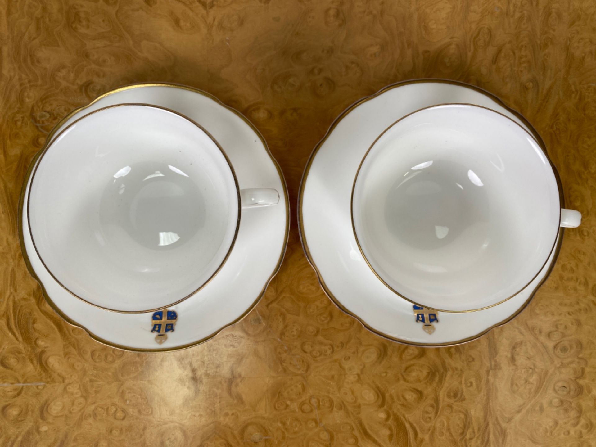 Set of Claridge's Crested Crockery - Image 12 of 44