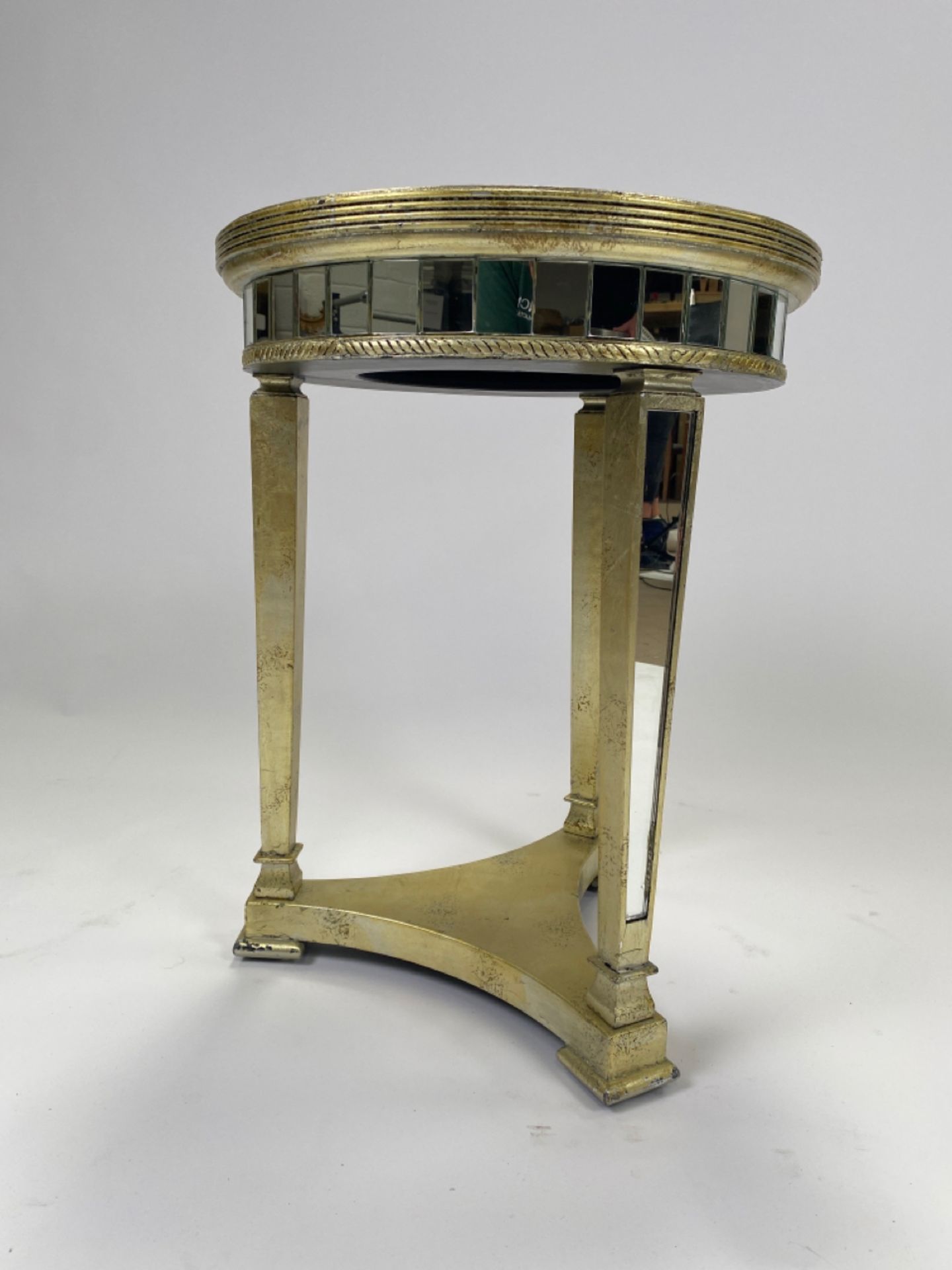 Art Deco Mirrored Pedestal Round Side Table Antiqued Ribbed - Bild 4 aus 4