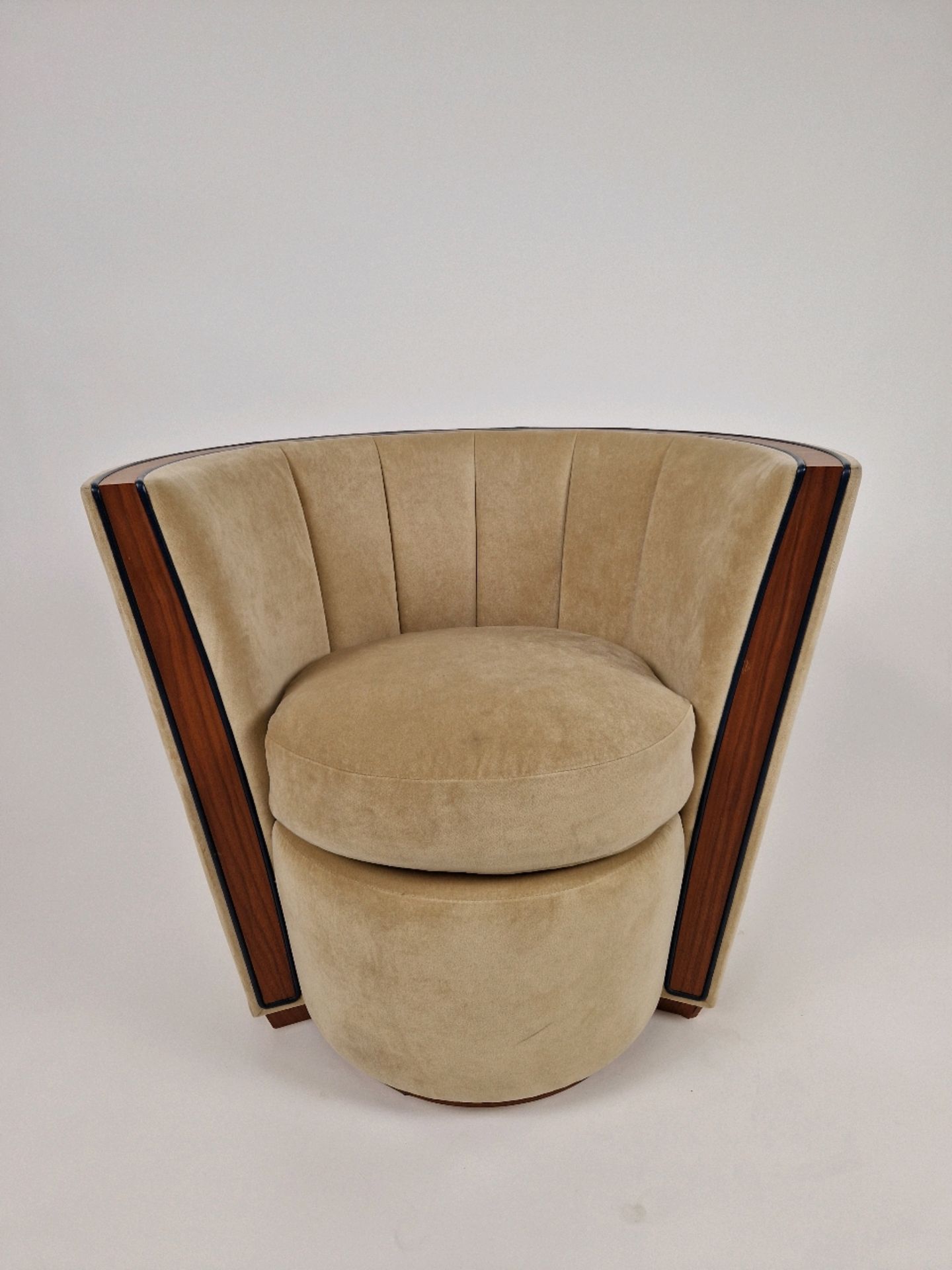 Bespoke Deco Tub Chair Made for Claridge's by David Linley - Image 2 of 9