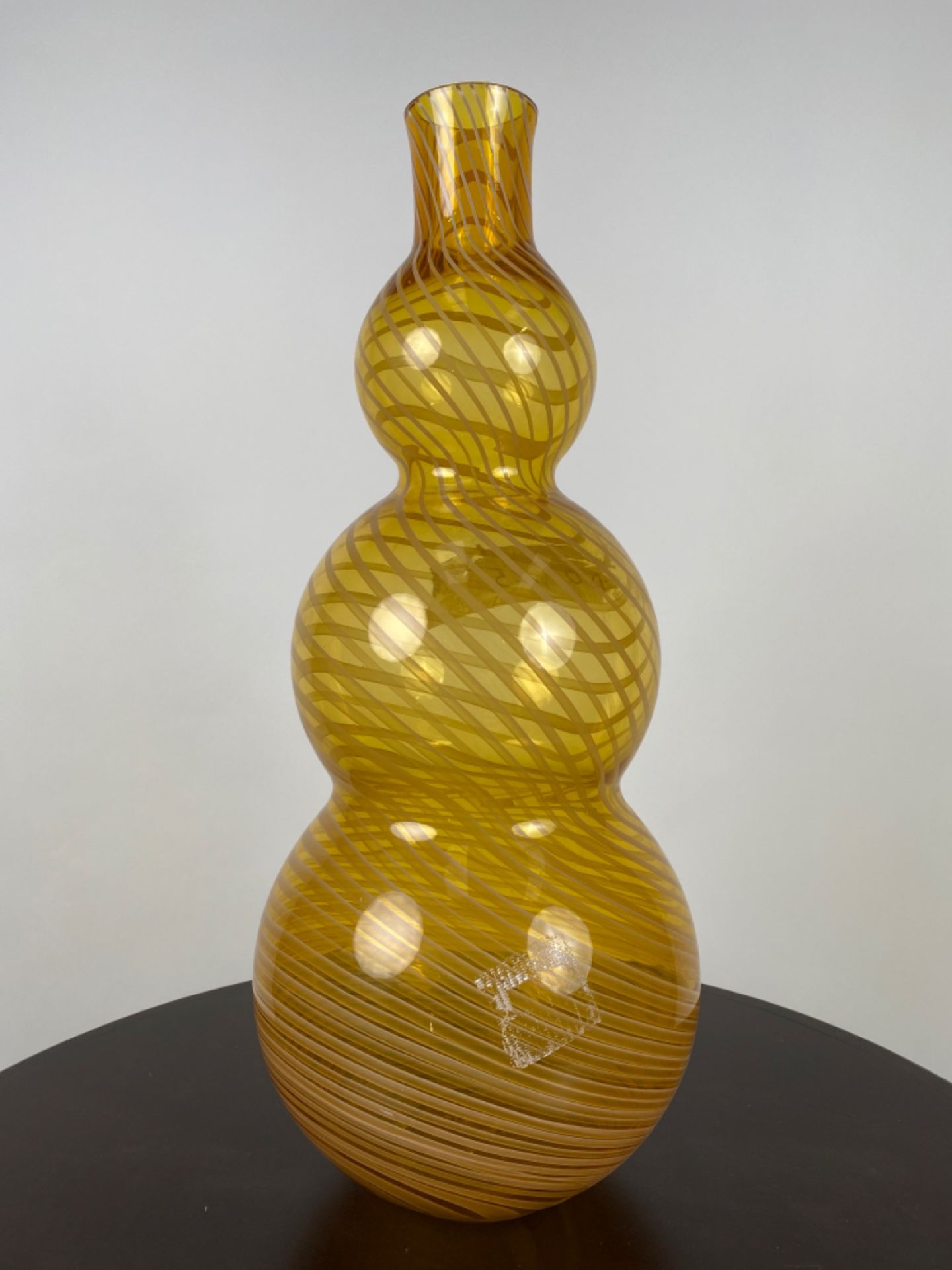 Amber Optical Glass Vase - Image 2 of 3