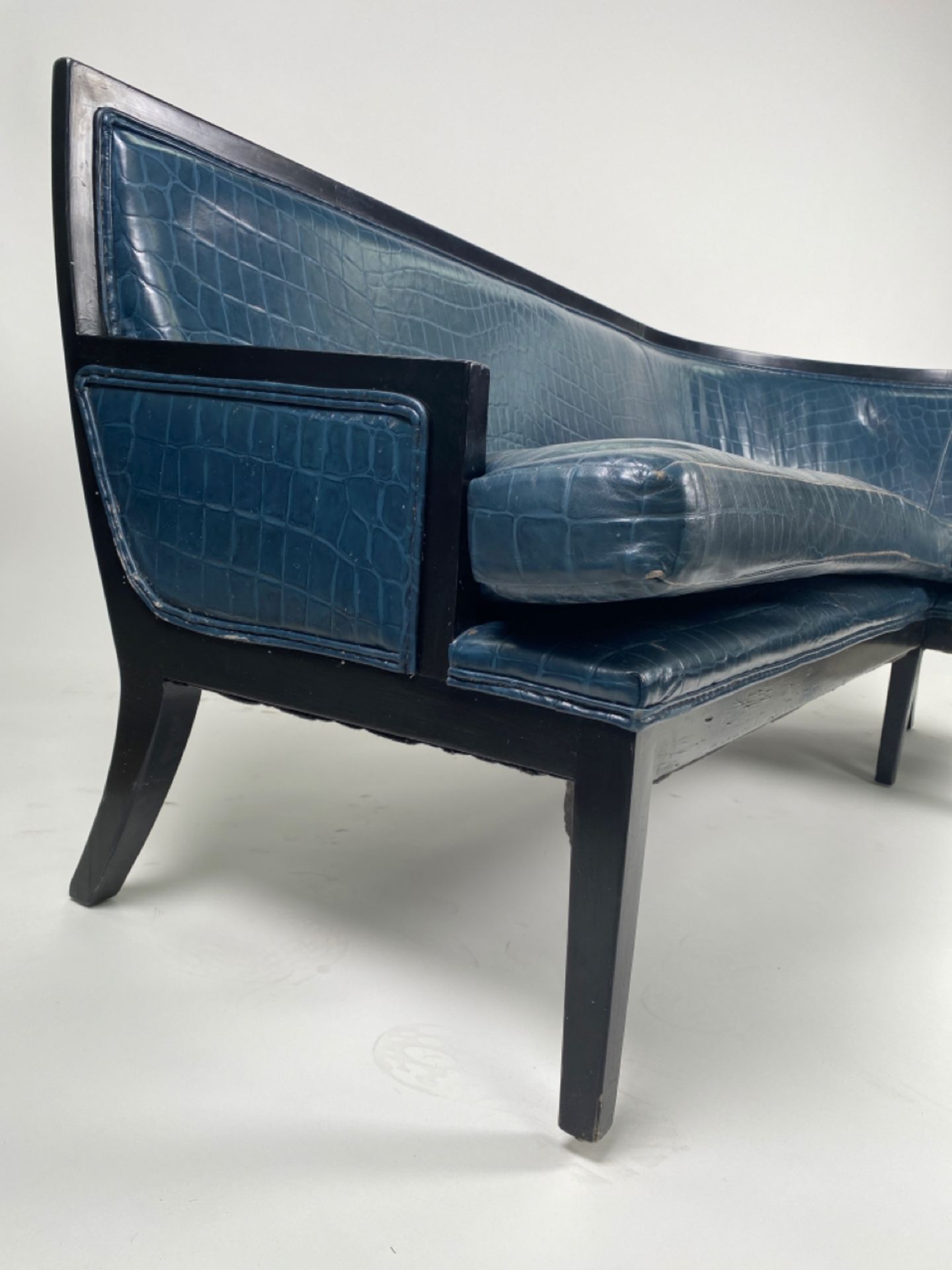 Iconic Berkeley Blue Bar Corner Sofa Commissioned by David Collins - Image 5 of 7