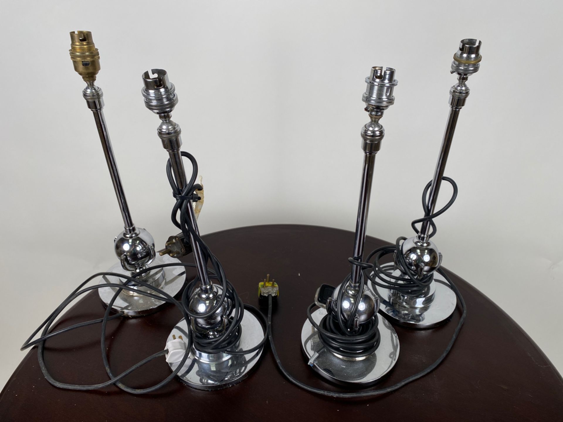 Set of 4 Adjustable Table Lamps - Image 2 of 5