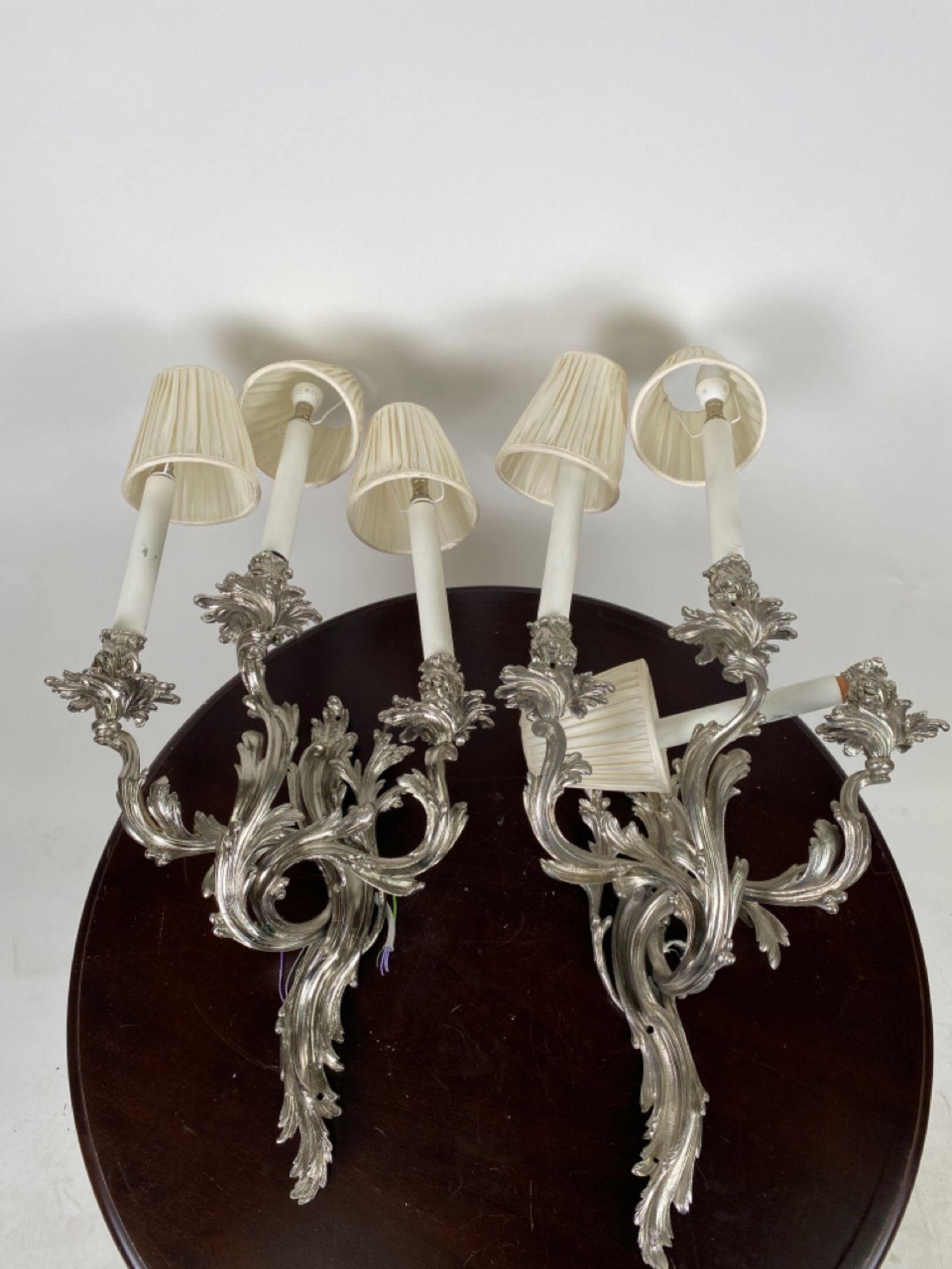 Set of 4 French Style Silver Wall Lights - Image 2 of 4