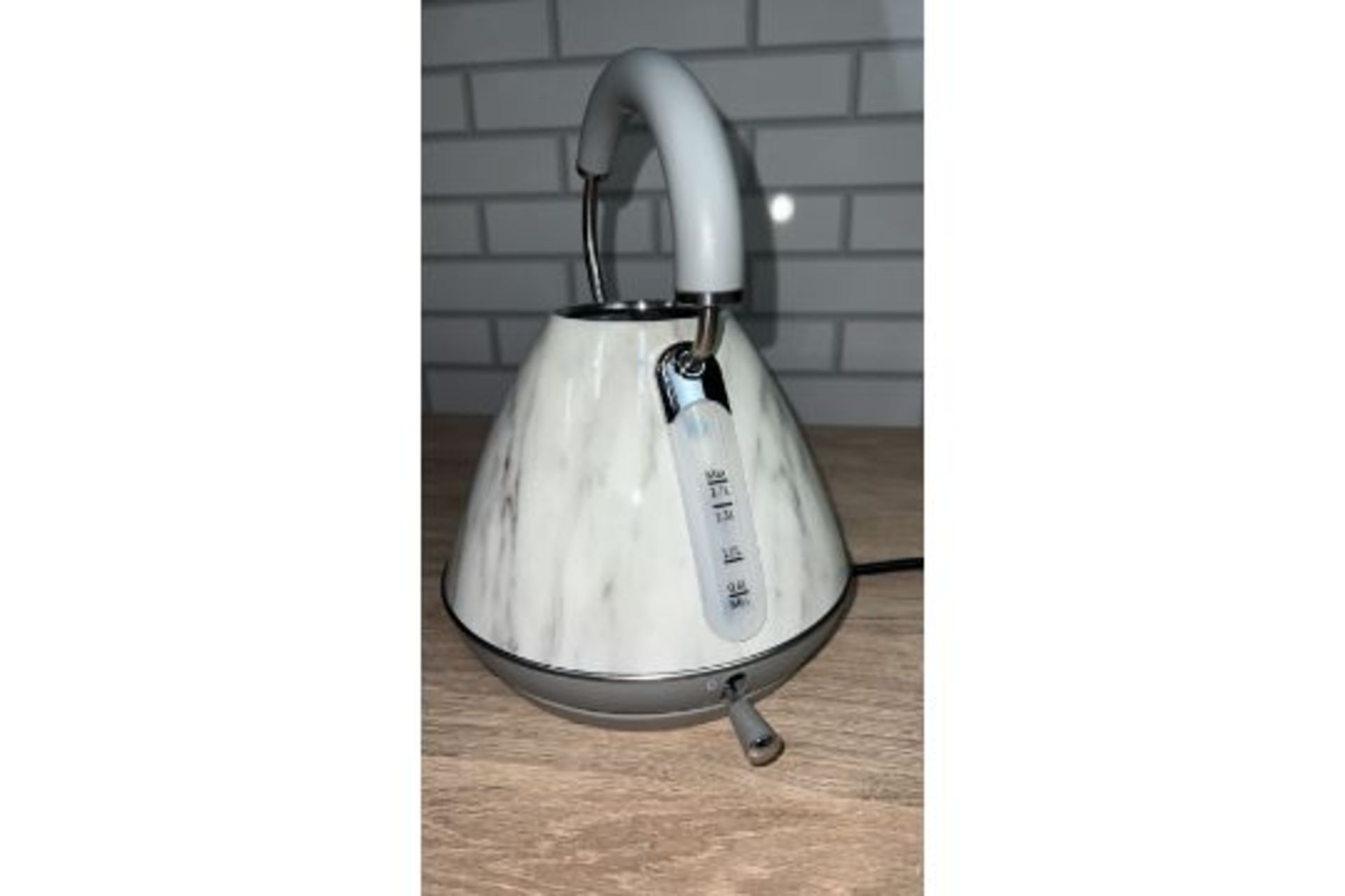 EGL CLASSIC PYRAMID KETTLE - MARBLE - Image 2 of 3