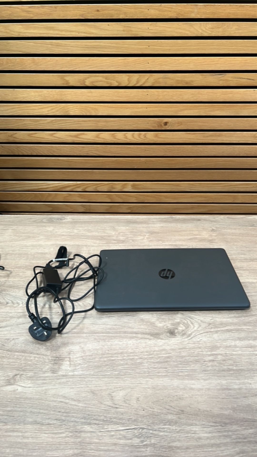 HP G7 15.6 INCH WIN10 PRO LAPTOP BUNDLE - Image 2 of 6